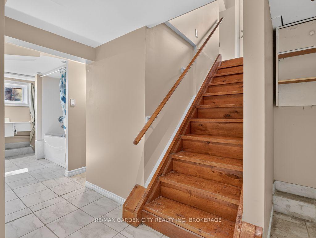 Photo 34 of 15 Rodman Street, St. Catharines, Downtown — HOMEH