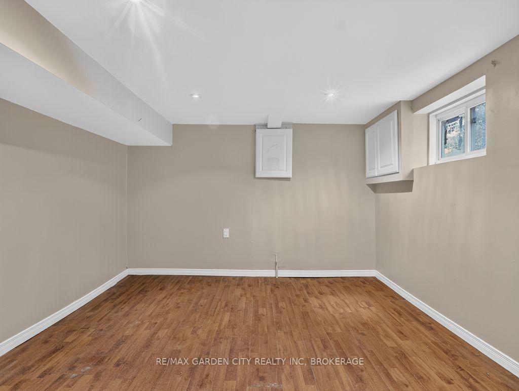 Photo 42 of 15 Rodman Street, St. Catharines, Downtown — HOMEH