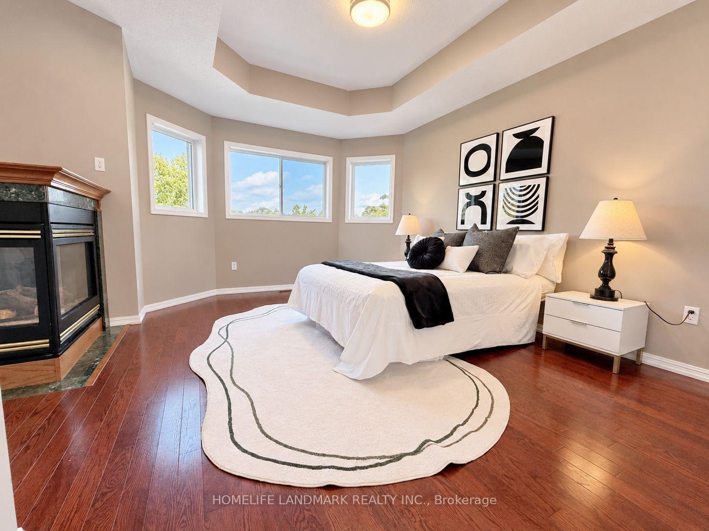Photo 10 of 813 Stonehaven Avenue, Newmarket, Stonehaven-Wyndham — HOMEH