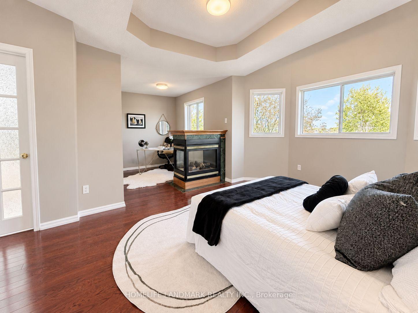 Photo 12 of 813 Stonehaven Avenue, Newmarket, Stonehaven-Wyndham — HOMEH