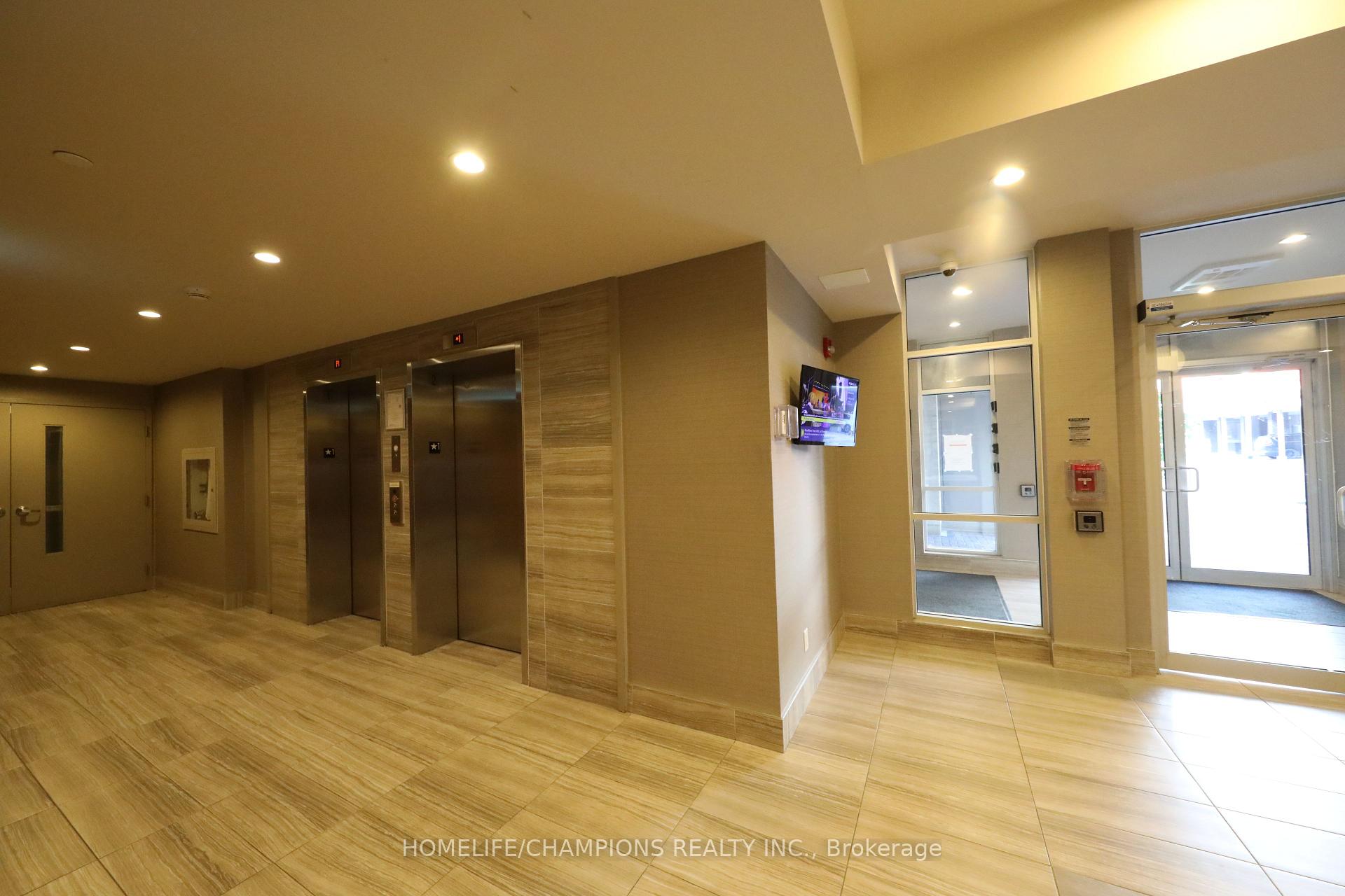 Photo 2 of Unit 612, 2 Adam Sellers Street, Markham, Cornell — HOMEH