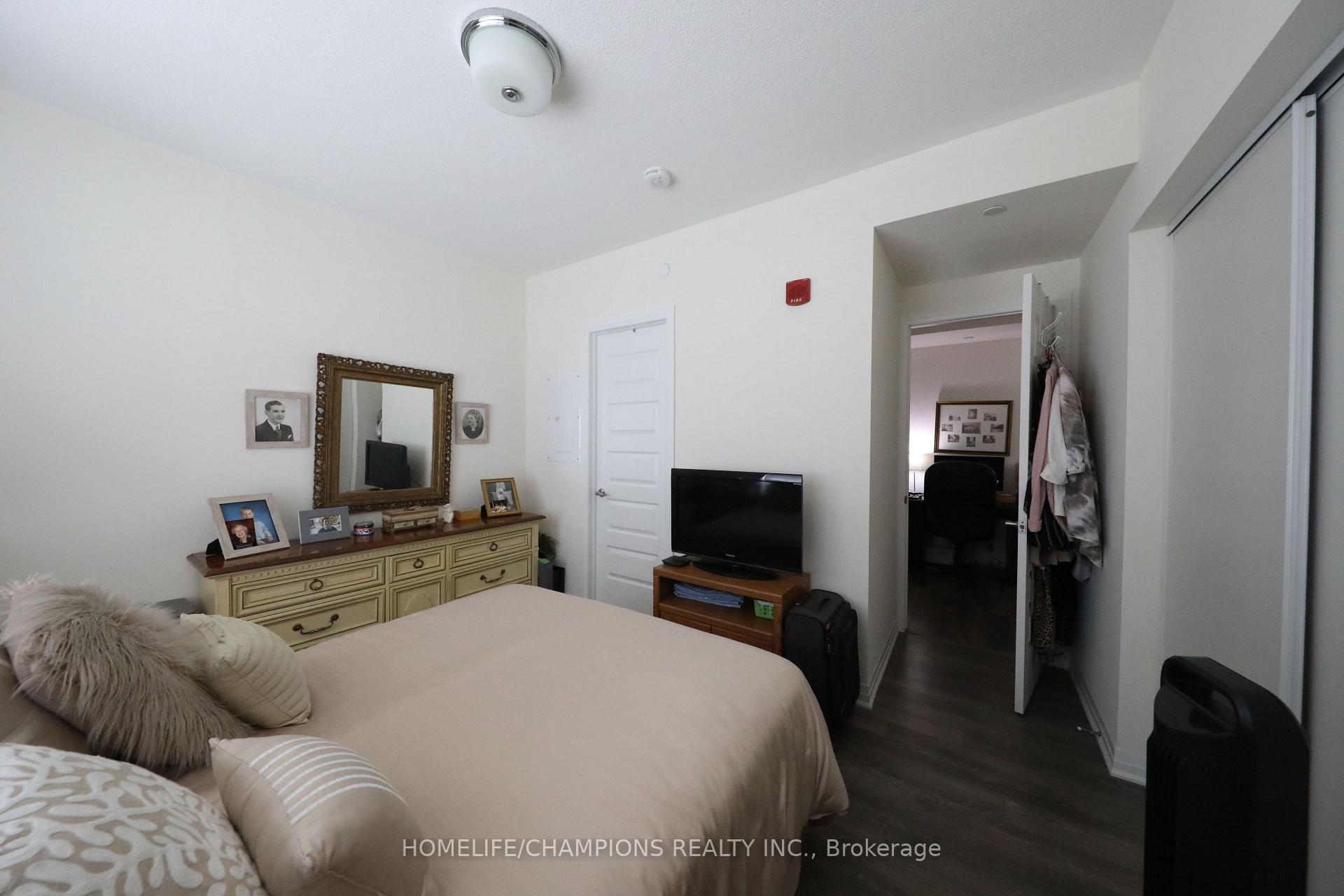 Photo 6 of Unit 612, 2 Adam Sellers Street, Markham, Cornell — HOMEH