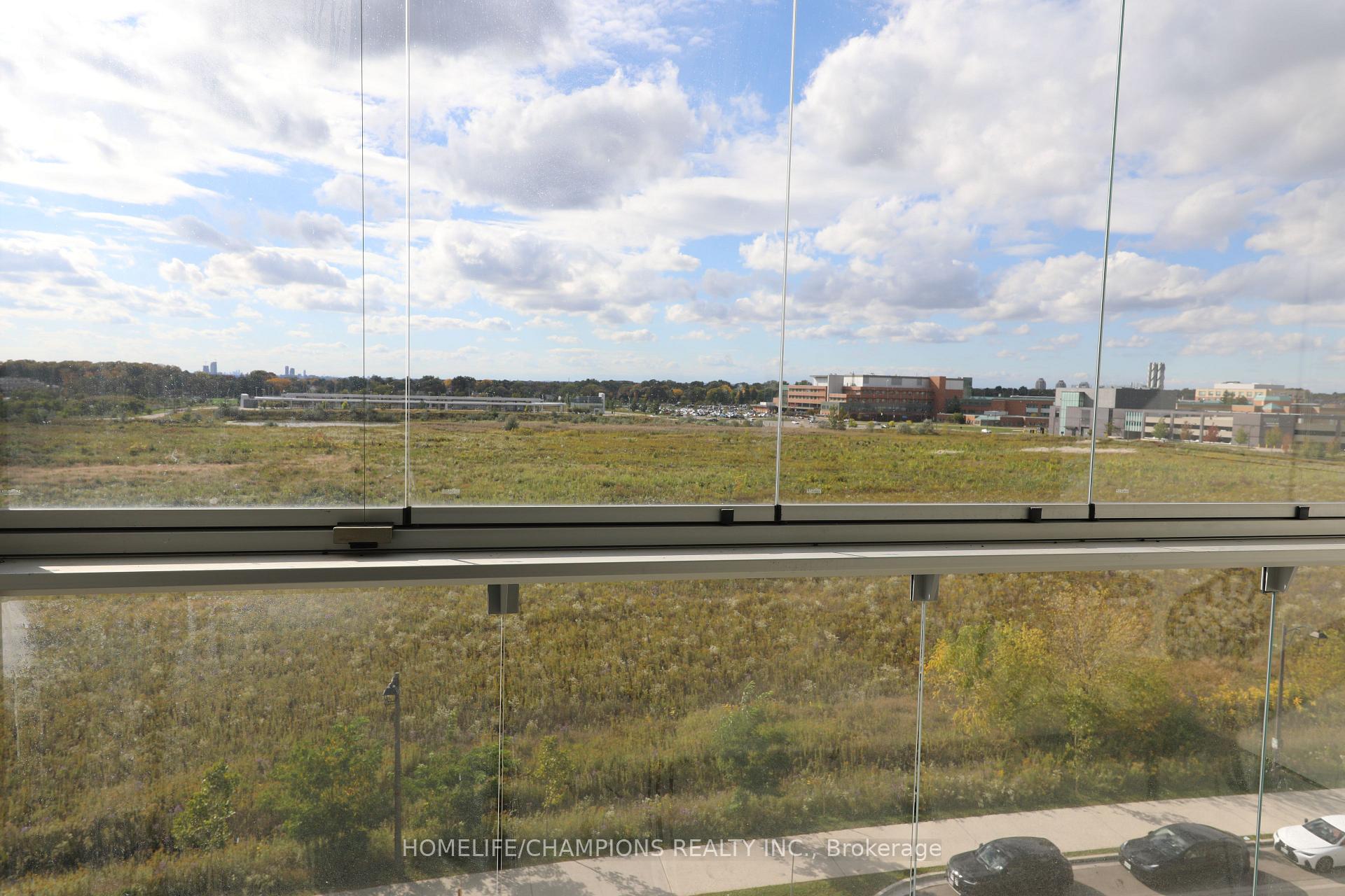 Photo 13 of Unit 612, 2 Adam Sellers Street, Markham, Cornell — HOMEH