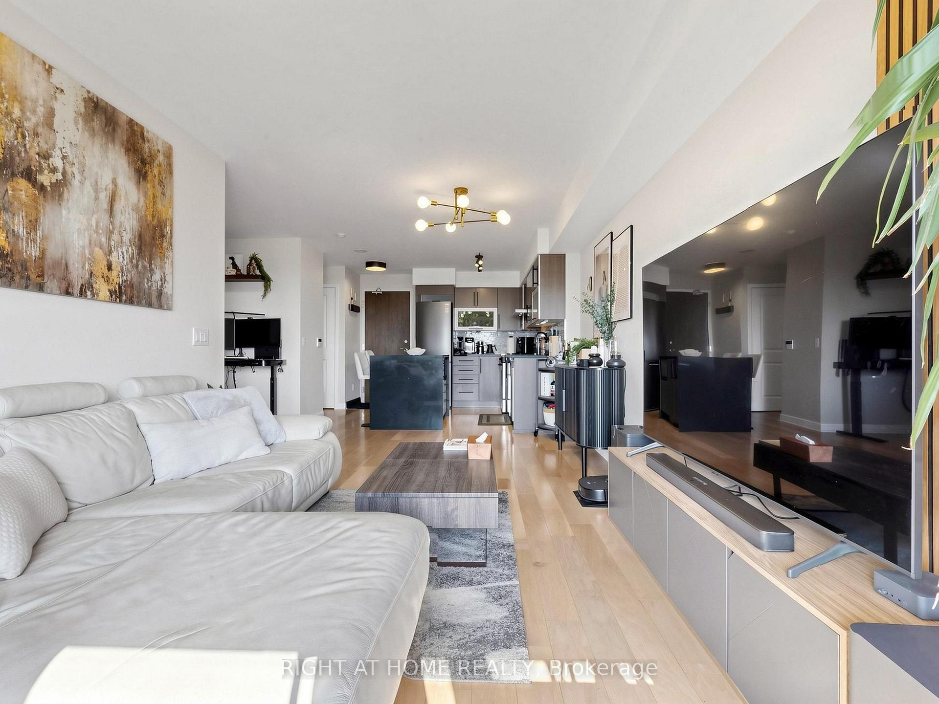 Photo 6 of Unit 1609, 1 Michael Power Place, Etobicoke, Islington-City Centre West — HOMEH