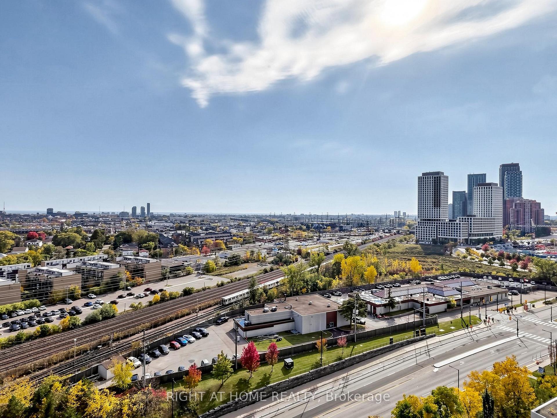 Photo 35 of Unit 1609, 1 Michael Power Place, Etobicoke, Islington-City Centre West — HOMEH