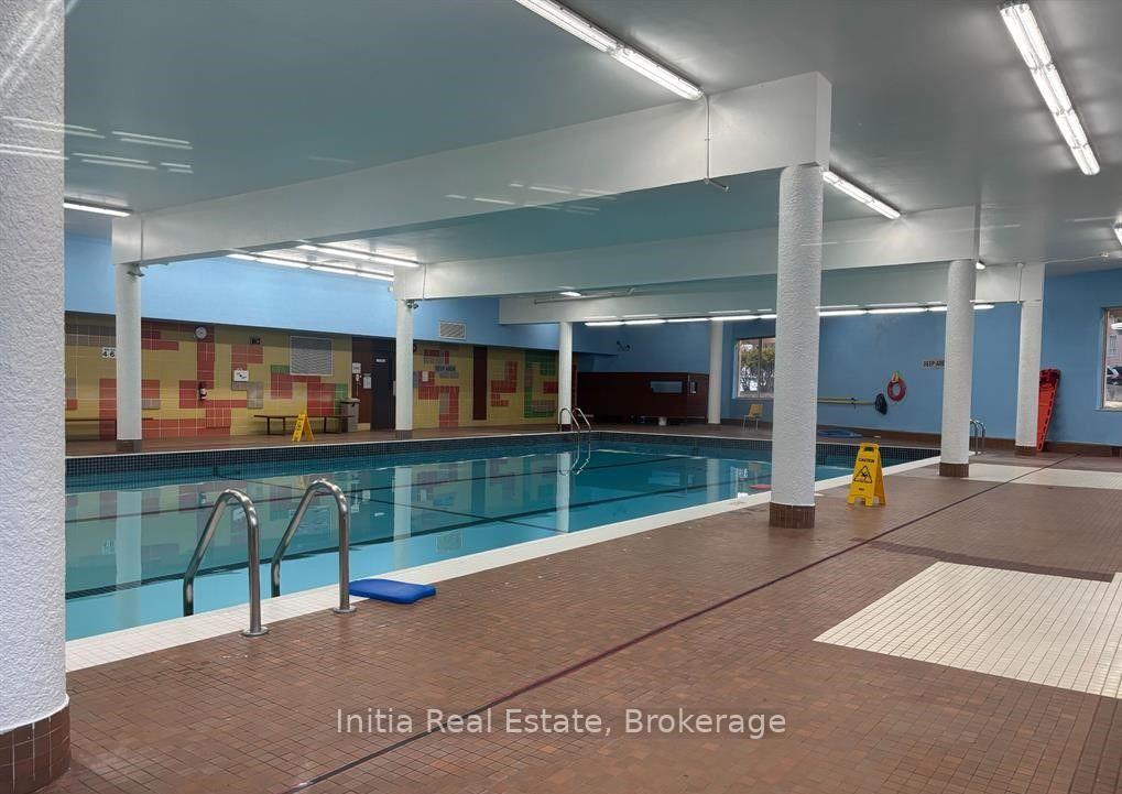 Photo 3 of Unit 1508, 15 Vicora Linkway Way, Toronto, Flemingdon Park — HOMEH