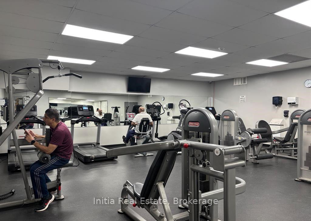 Photo 4 of Unit 1508, 15 Vicora Linkway Way, Toronto, Flemingdon Park — HOMEH