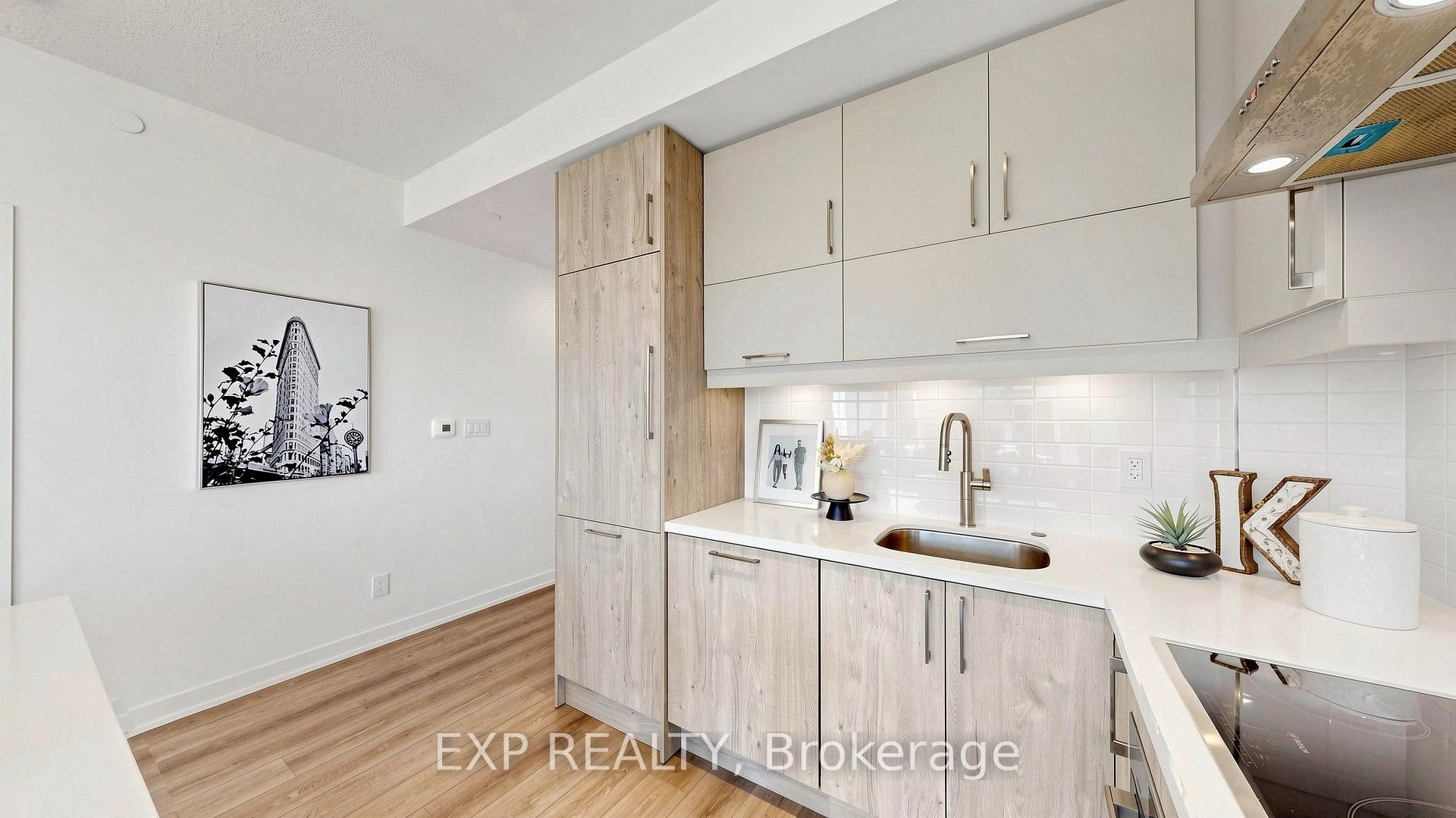 Photo 15 of Unit 1412, 292 Verdale Crossing, Markham, Unionville — HOMEH