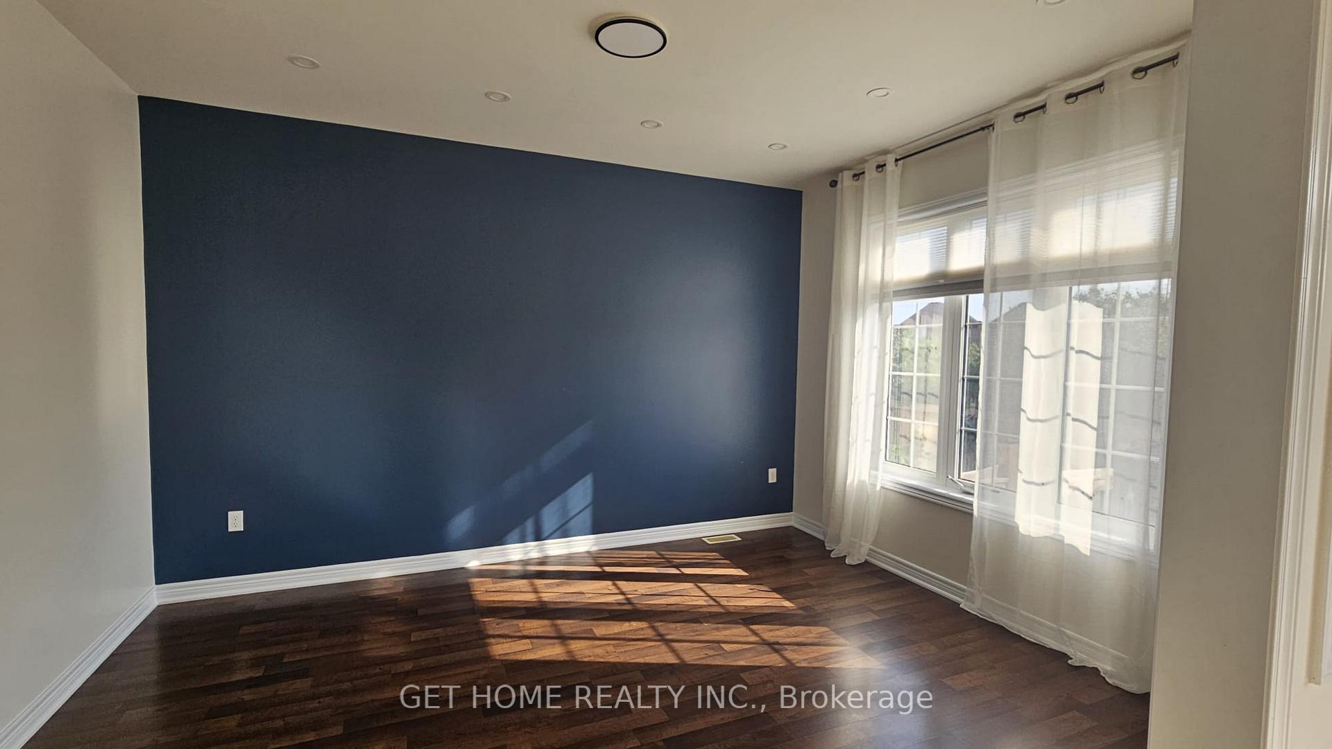 Photo 16 of 26 Borrelli Drive, Brampton, Credit Valley — HOMEH