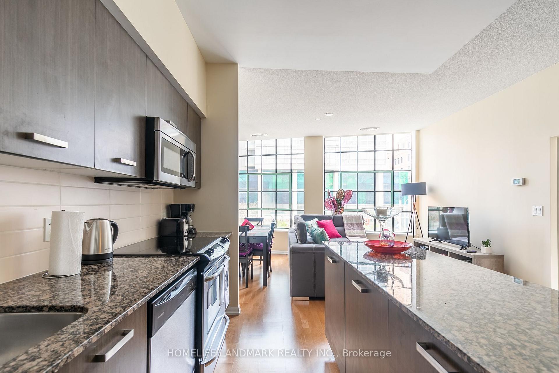 Photo 13 of Unit 204, 832 Bay Street, Toronto, Bay Street Corridor — HOMEH