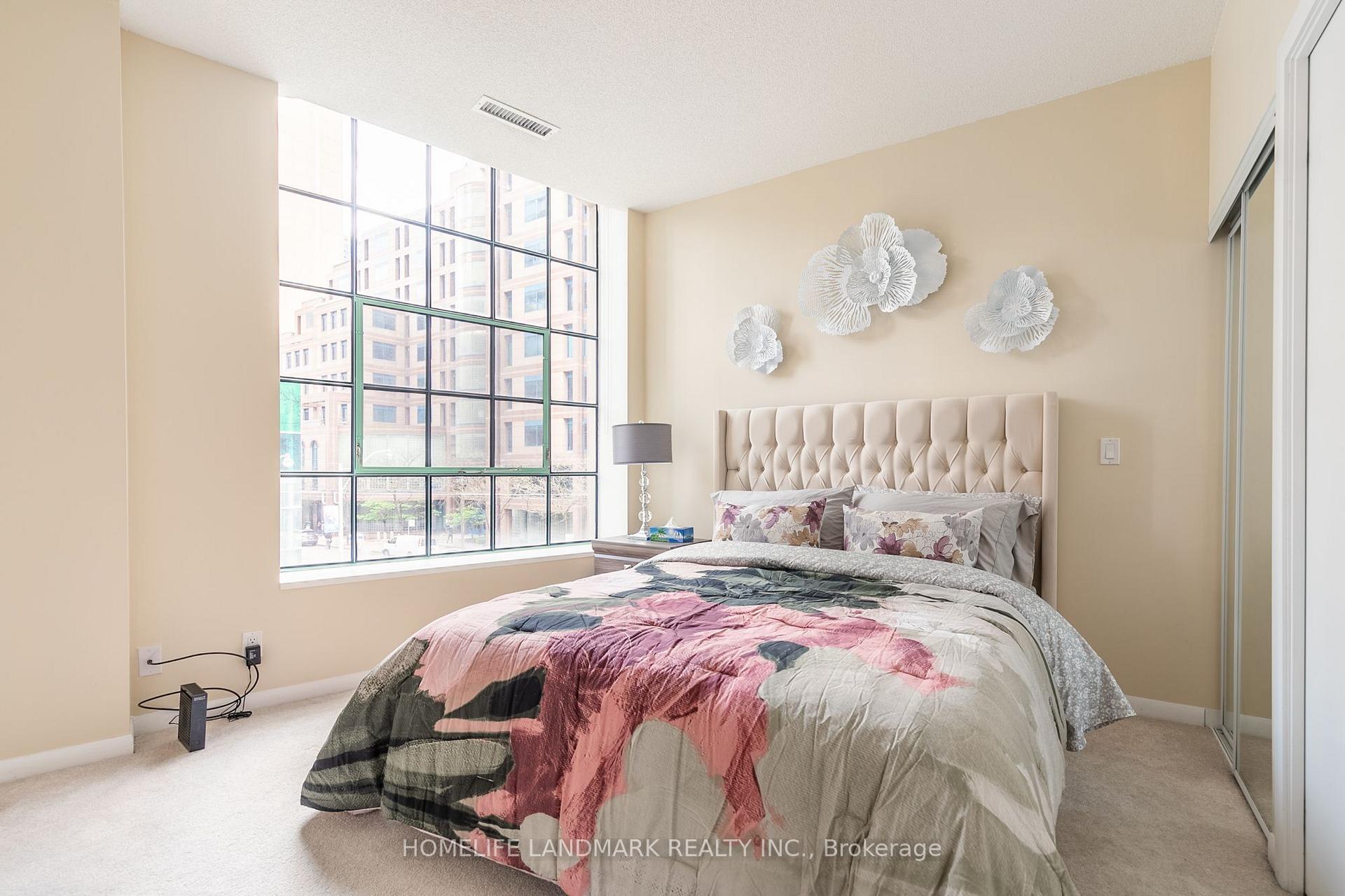 Photo 15 of Unit 204, 832 Bay Street, Toronto, Bay Street Corridor — HOMEH