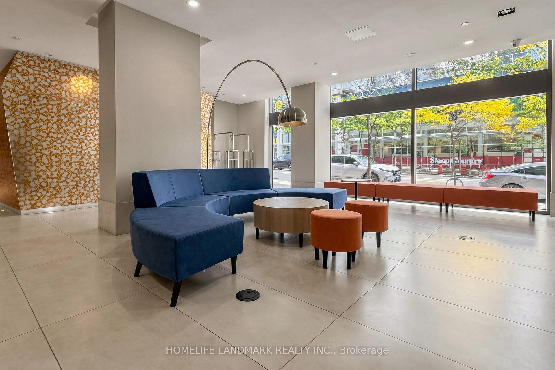 Photo 8 of Unit 204, 832 Bay Street, Toronto, Bay Street Corridor — HOMEH