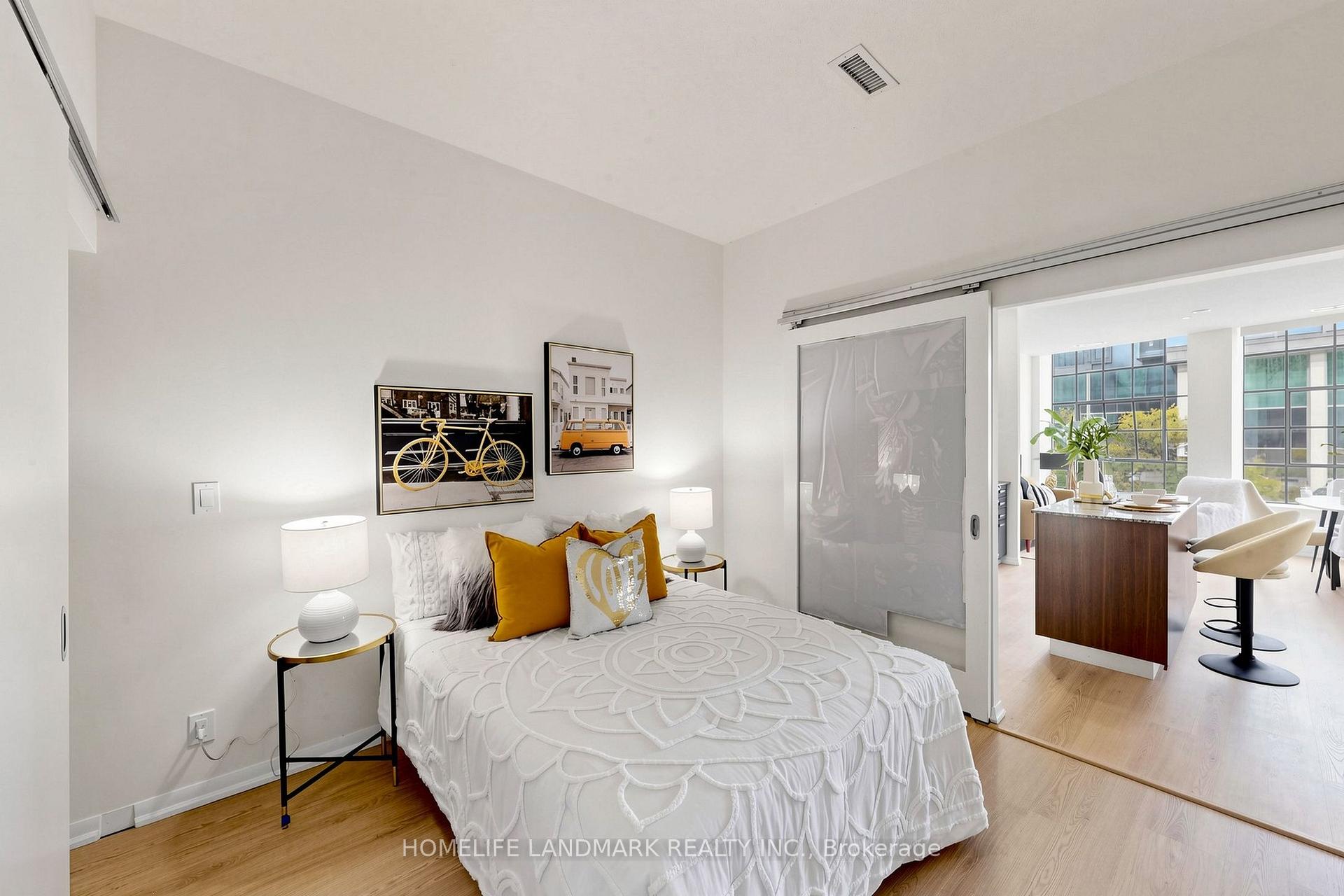 Photo 41 of Unit 204, 832 Bay Street, Toronto, Bay Street Corridor — HOMEH