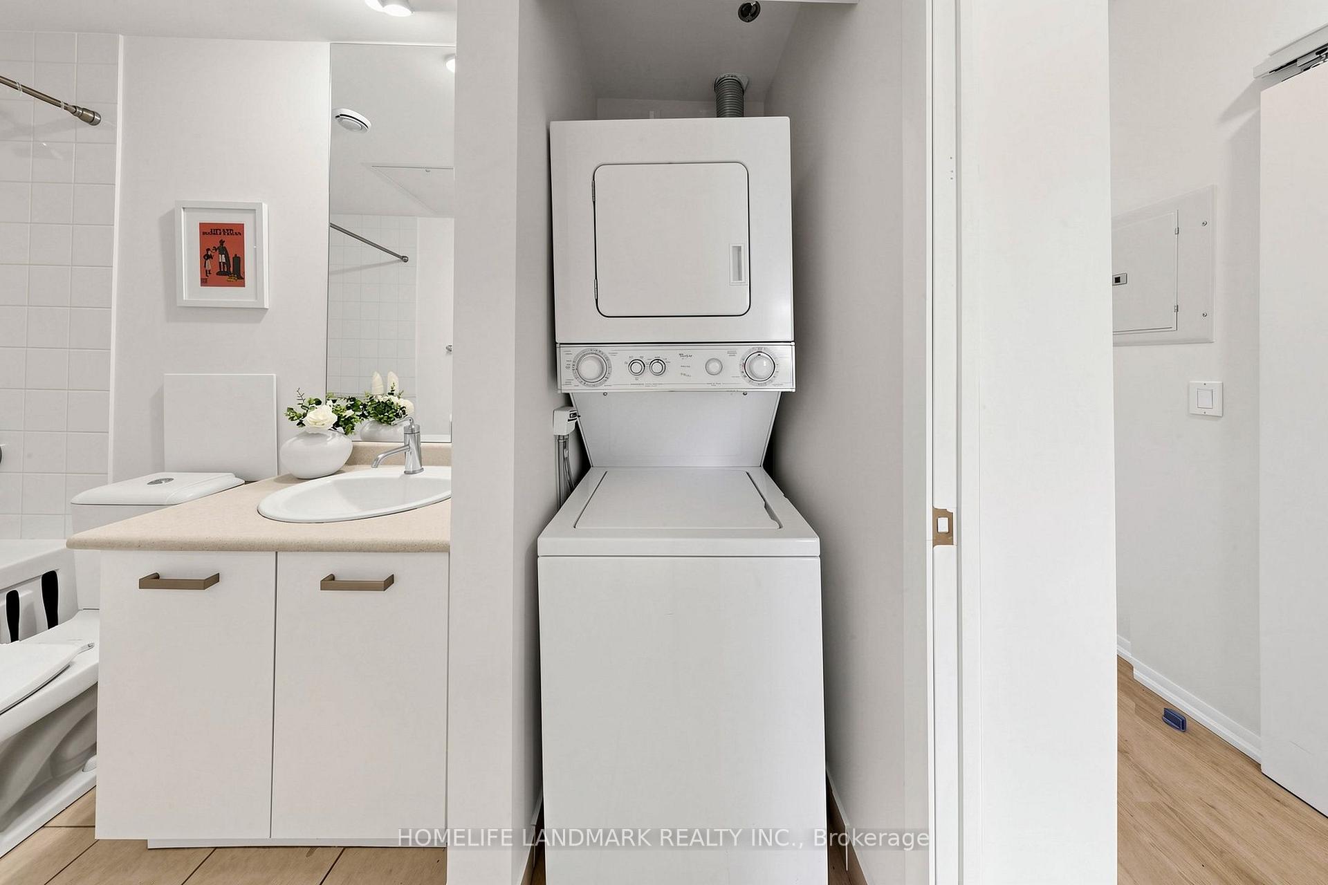 Photo 51 of Unit 204, 832 Bay Street, Toronto, Bay Street Corridor — HOMEH