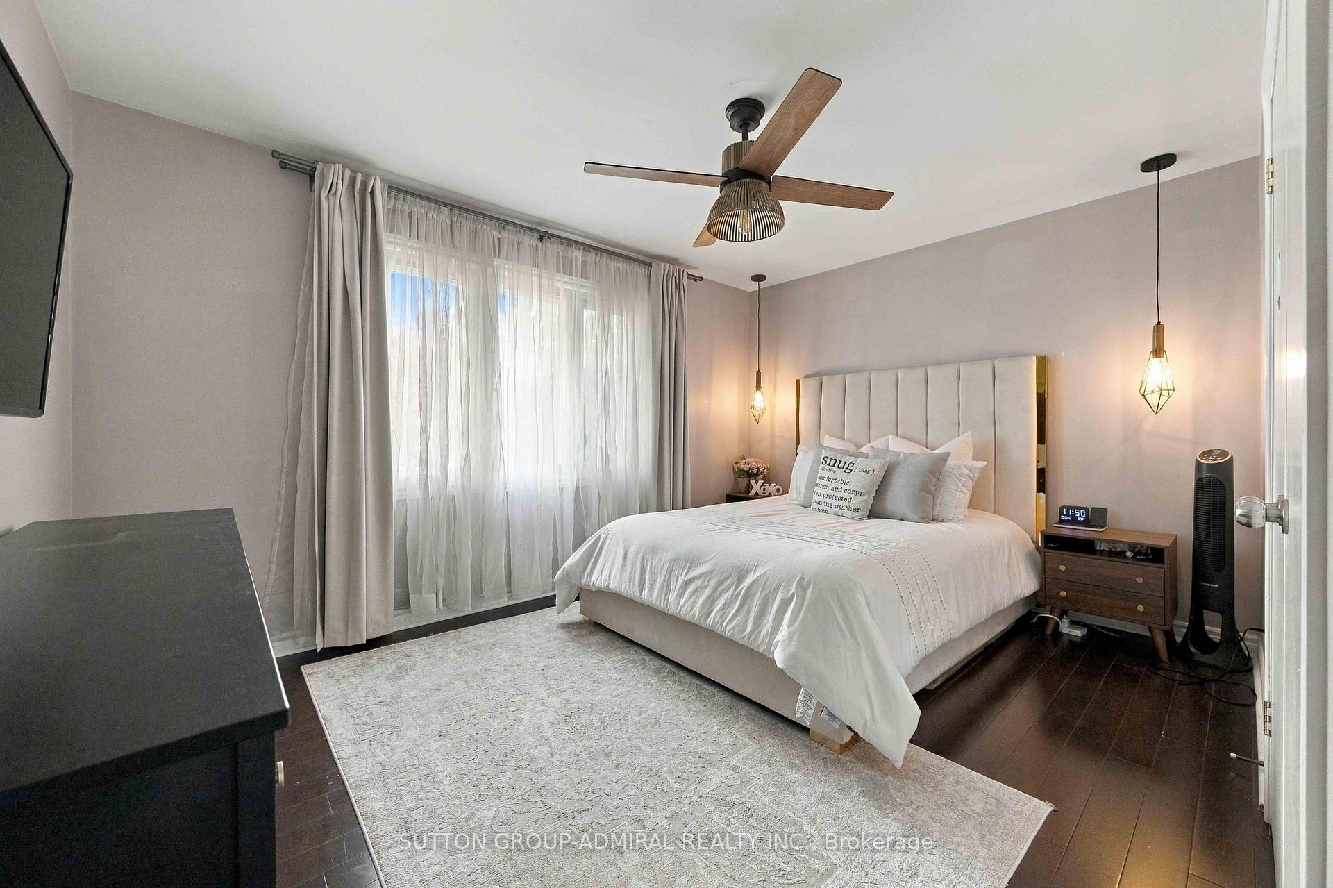 Photo 21 of 11 Summerglade Drive, Scarborough, Agincourt South-Malvern West — HOMEH
