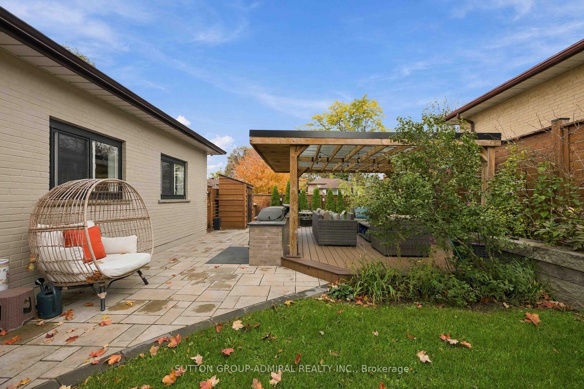 Photo 40 of 11 Summerglade Drive, Scarborough, Agincourt South-Malvern West — HOMEH