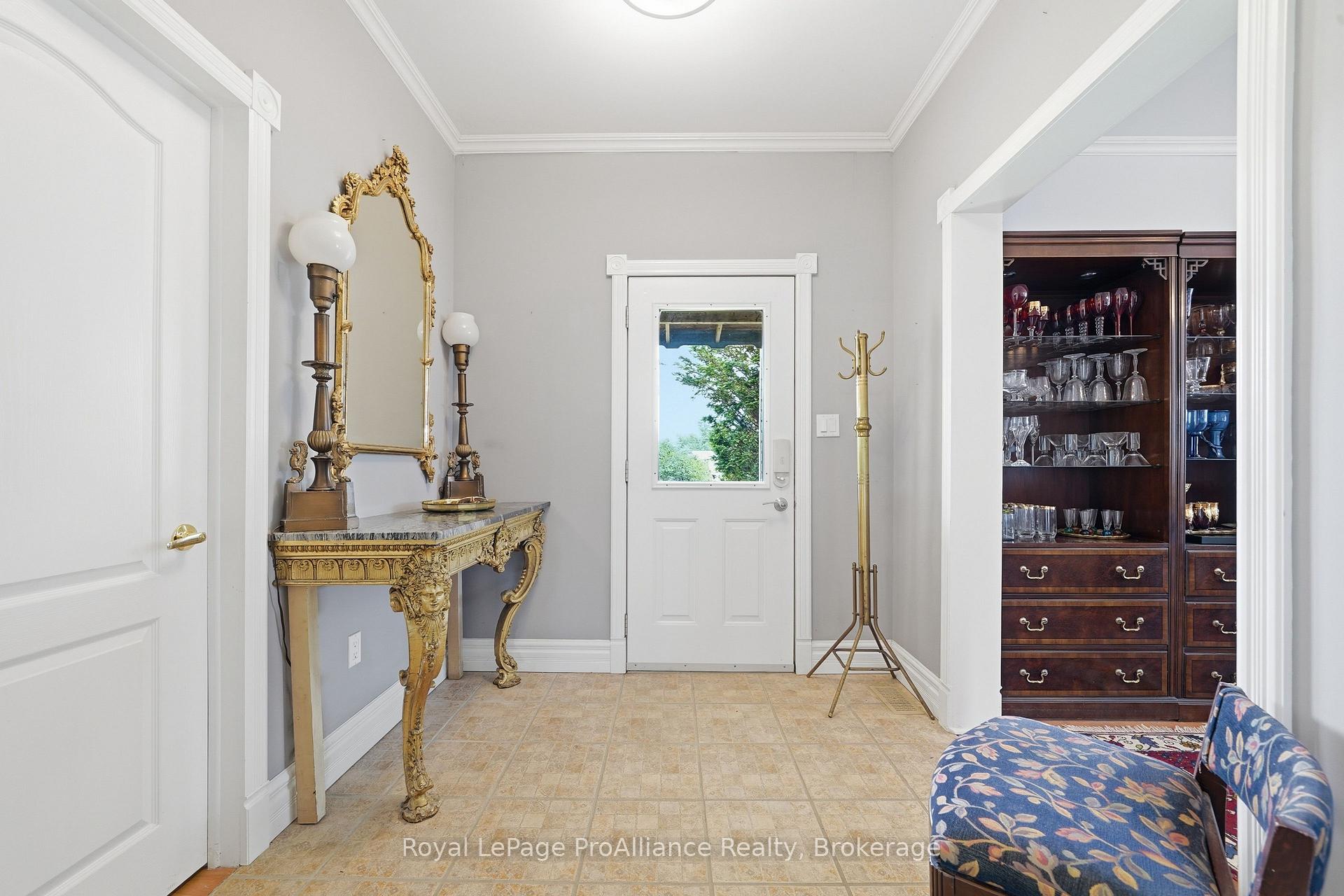 Photo 3 of 2925 County Road 10, Prince Edward County, South Marysburg Ward — HOMEH