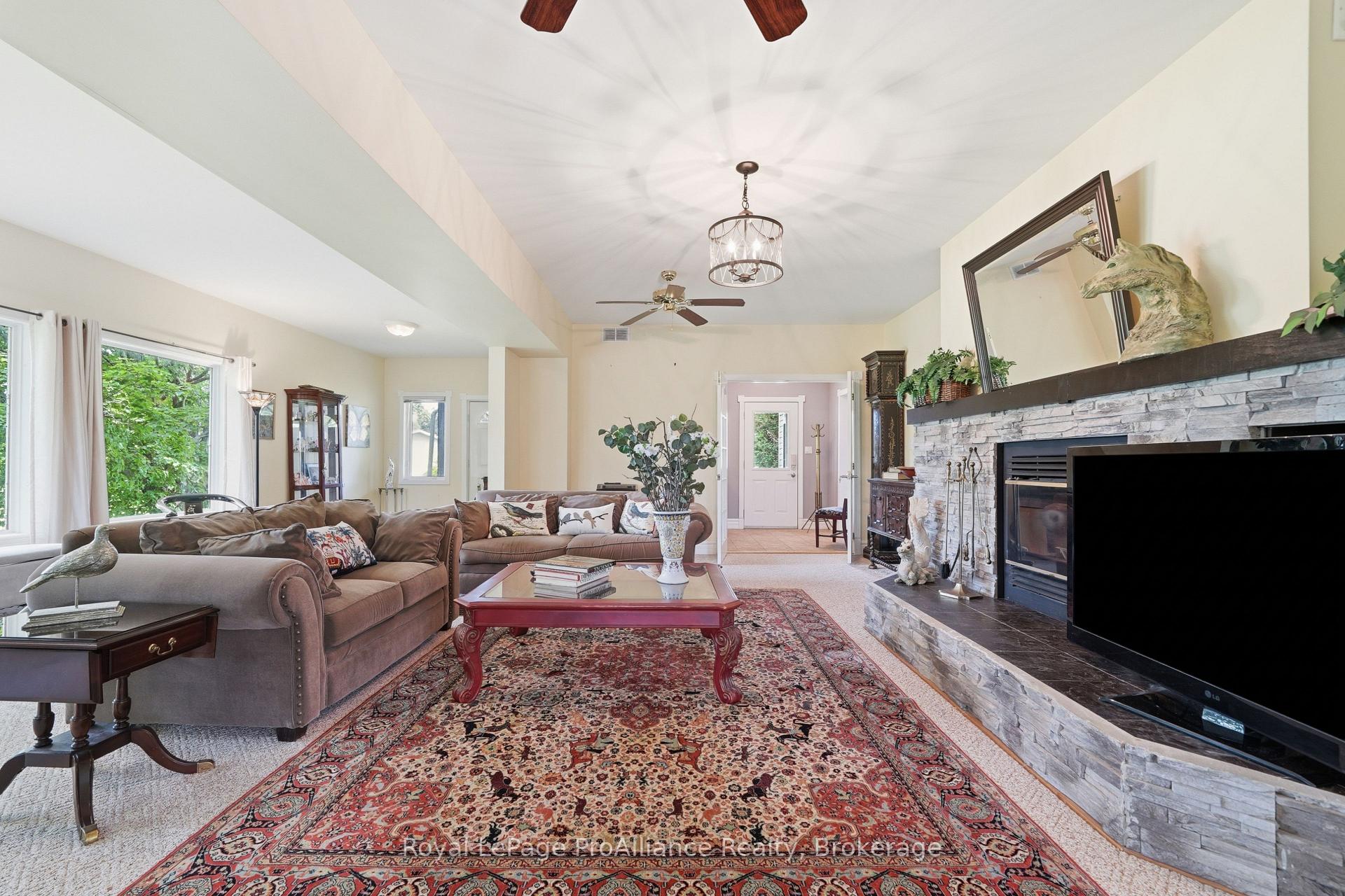 Photo 12 of 2925 County Road 10, Prince Edward County, South Marysburg Ward — HOMEH