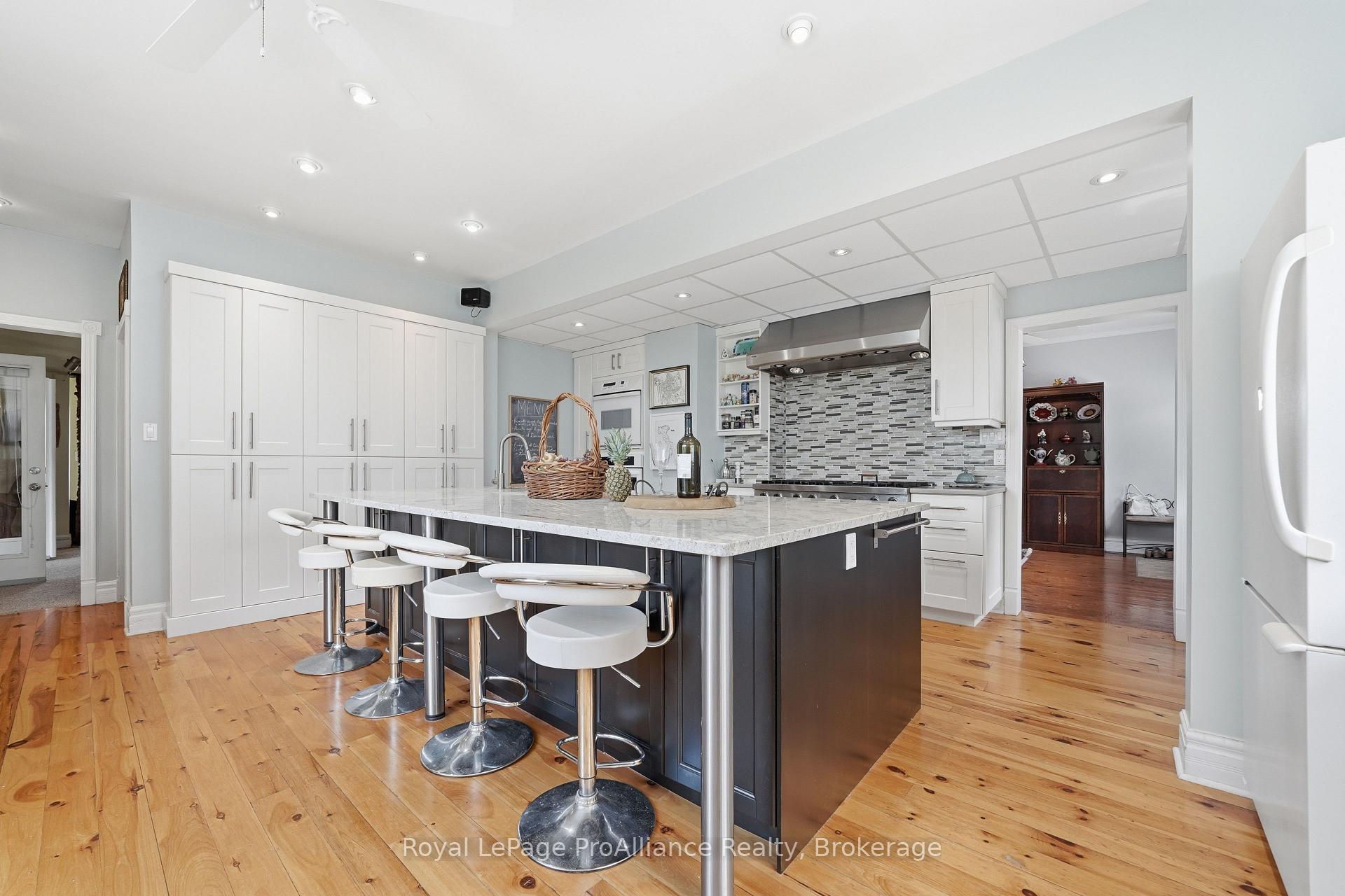 Photo 16 of 2925 County Road 10, Prince Edward County, South Marysburg Ward — HOMEH