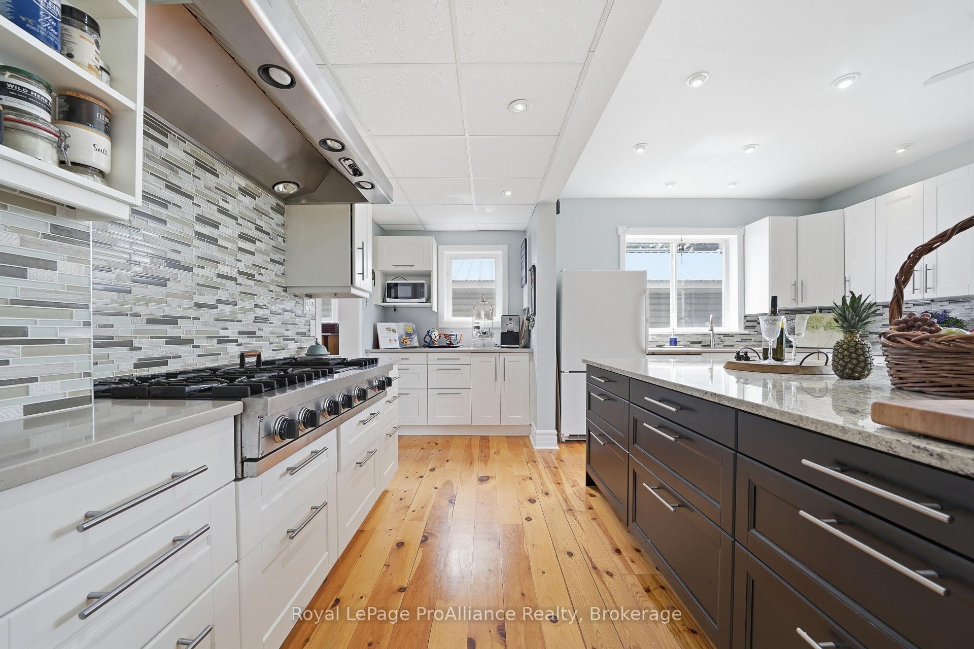 Photo 23 of 2925 County Road 10, Prince Edward County, South Marysburg Ward — HOMEH
