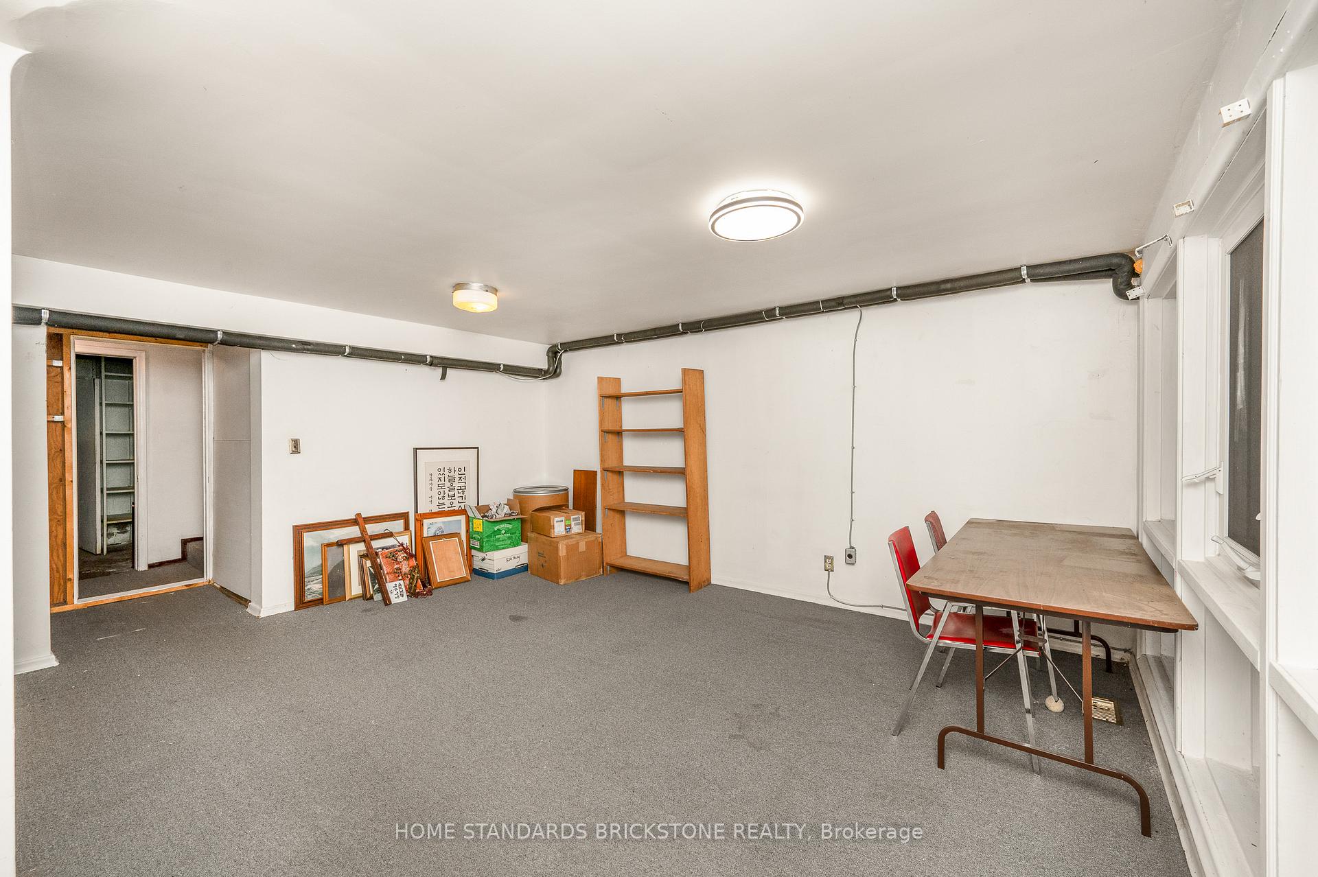 Photo 33 of 72 Mountain Avenue N, Hamilton, Stoney Creek — HOMEH