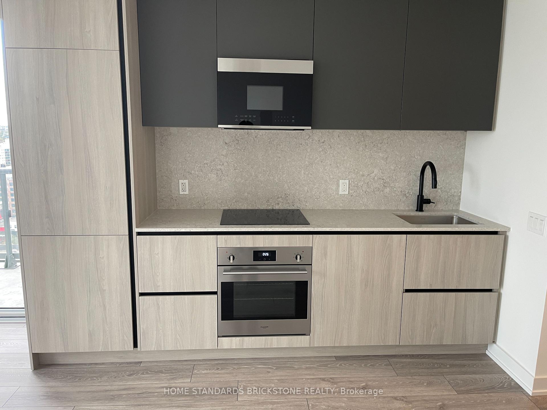 Photo 3 of Unit 2011, 108 Peter Street, Toronto, Waterfront Communities — HOMEH