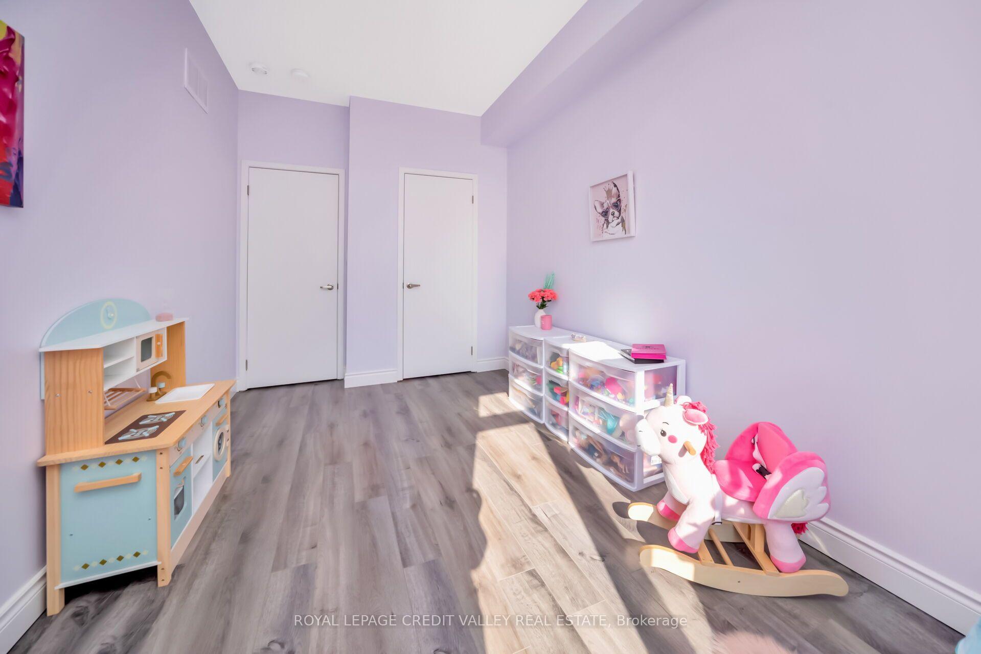 Photo 25 of 336 Elyse Court, Aurora, Bayview Northeast — HOMEH