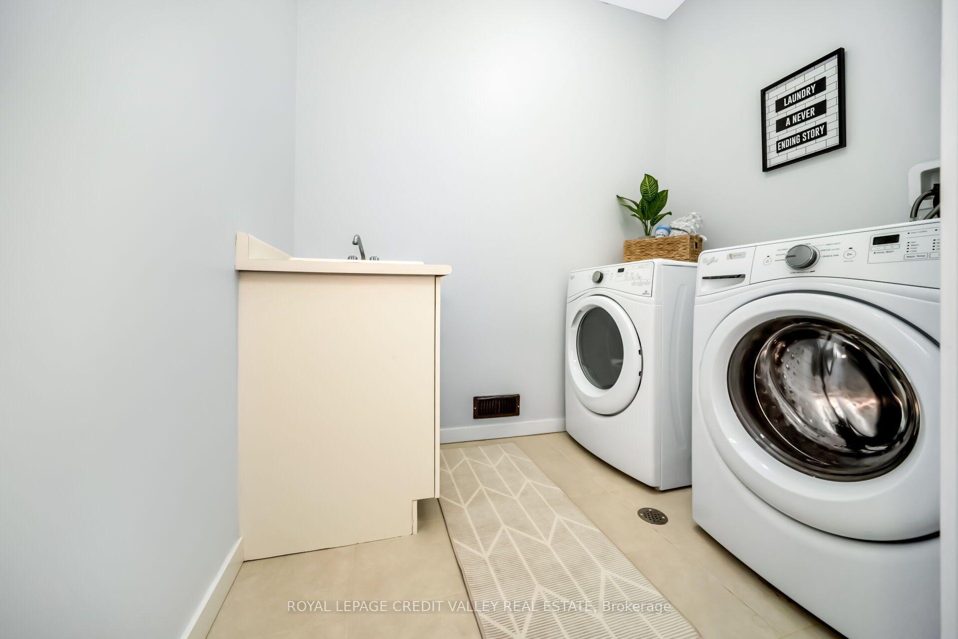 Photo 34 of 336 Elyse Court, Aurora, Bayview Northeast — HOMEH
