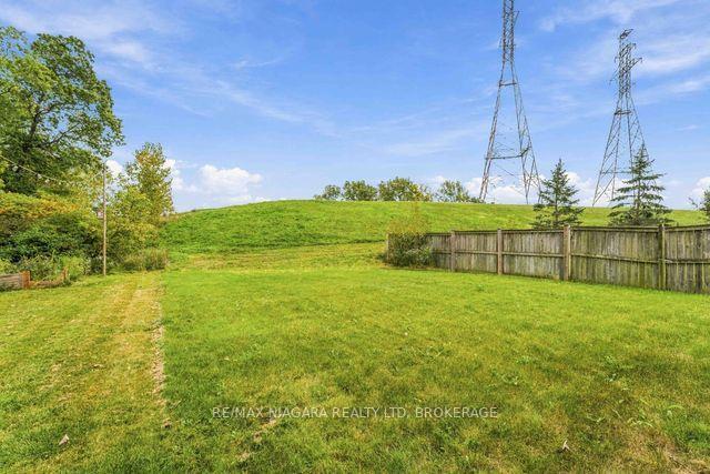 Photo 30 of 50 Shipview Court, Welland, Lincoln/Crowland — HOMEH