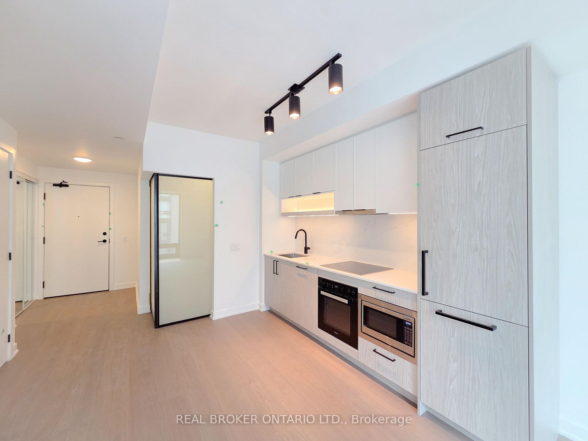 Photo 8 of Unit 1722, 89 Montclair Avenue, Toronto, Forest Hill South — HOMEH