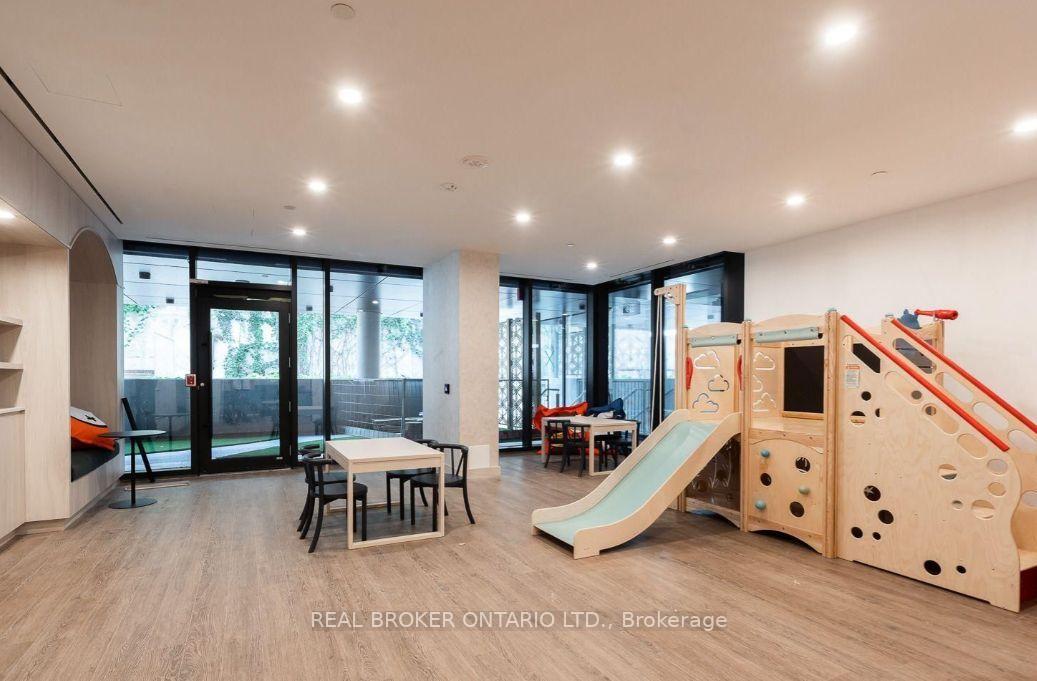 Photo 24 of Unit 1722, 89 Montclair Avenue, Toronto, Forest Hill South — HOMEH