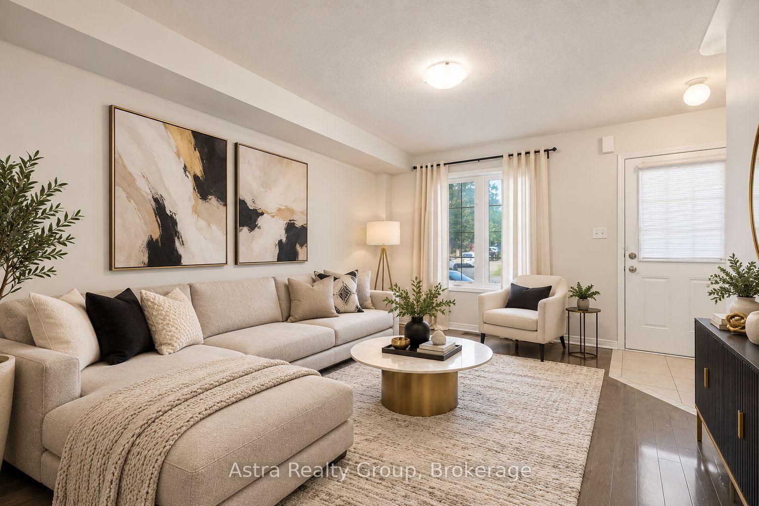 Photo 5 of 12 Odoardo Di Santo Circle, North York, Downsview-Roding-CFB — HOMEH
