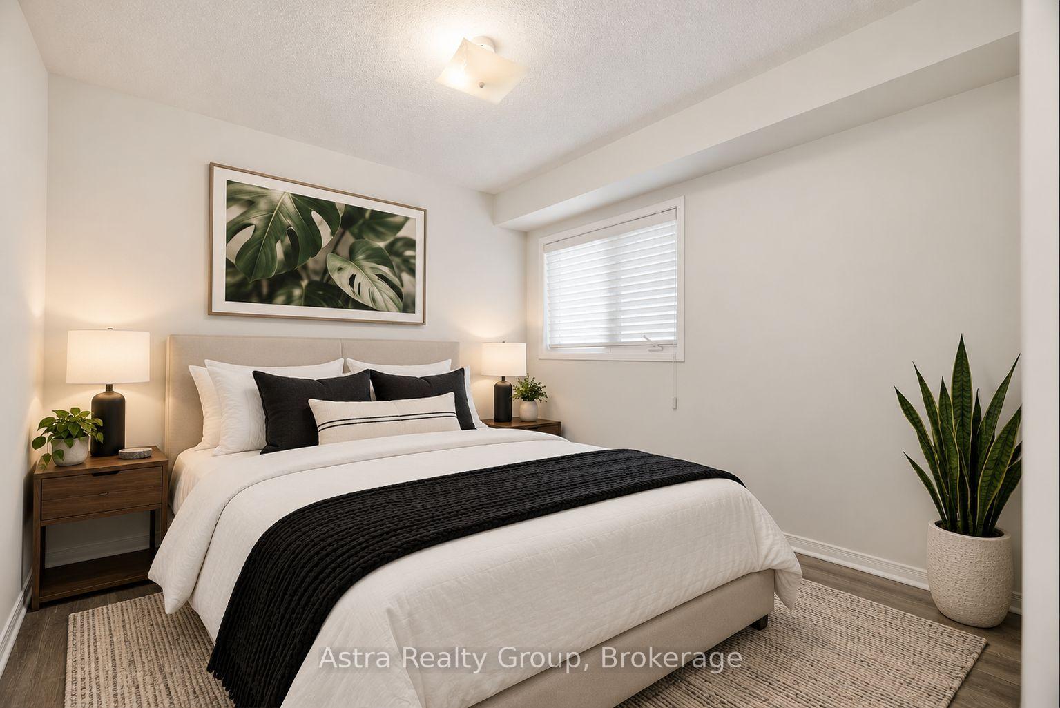 Photo 29 of 12 Odoardo Di Santo Circle, North York, Downsview-Roding-CFB — HOMEH