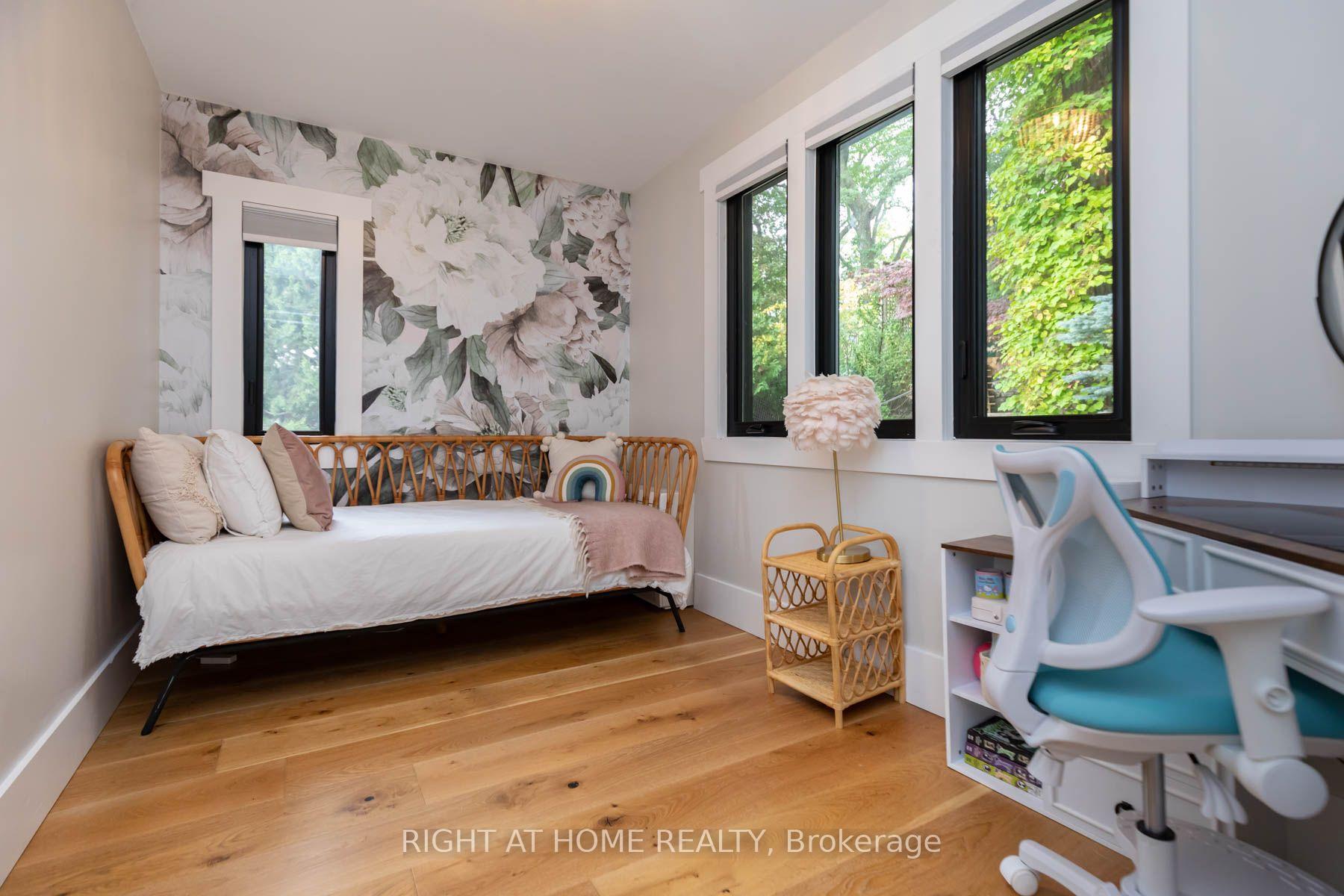 Photo 21 of 16 Pine Crescent, Toronto, The Beaches — HOMEH