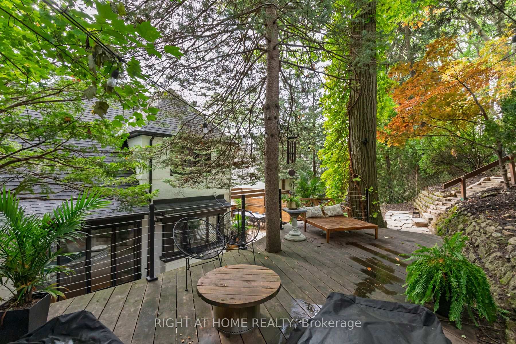 Photo 40 of 16 Pine Crescent, Toronto, The Beaches — HOMEH