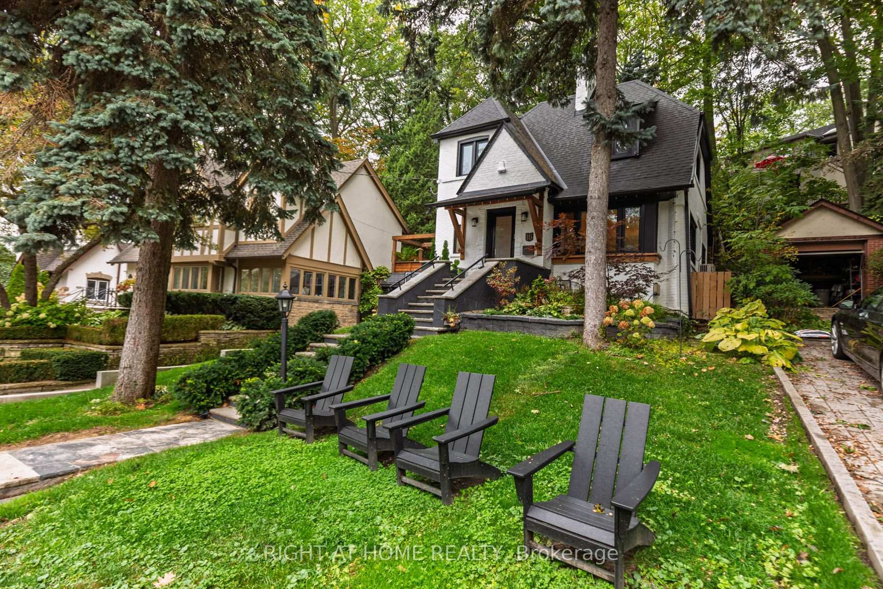 Photo 44 of 16 Pine Crescent, Toronto, The Beaches — HOMEH