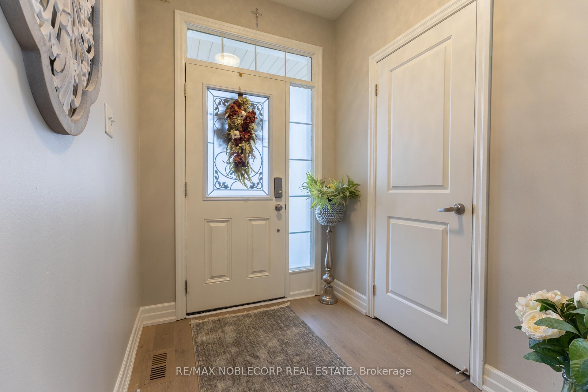 Photo 2 of 2189 Galloway Street, Innisfil, Alcona — HOMEH