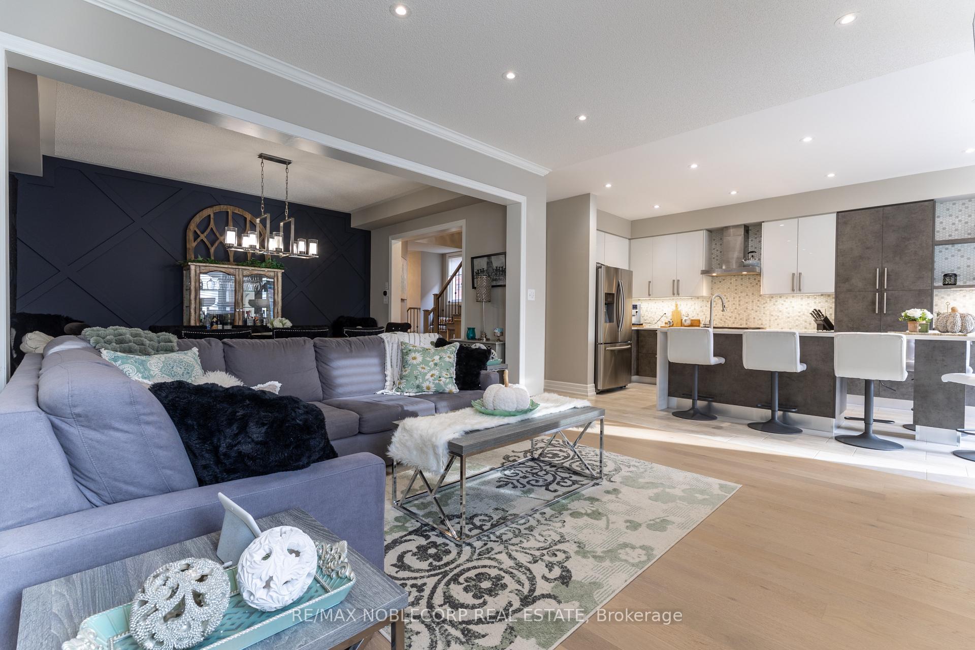 Photo 9 of 2189 Galloway Street, Innisfil, Alcona — HOMEH