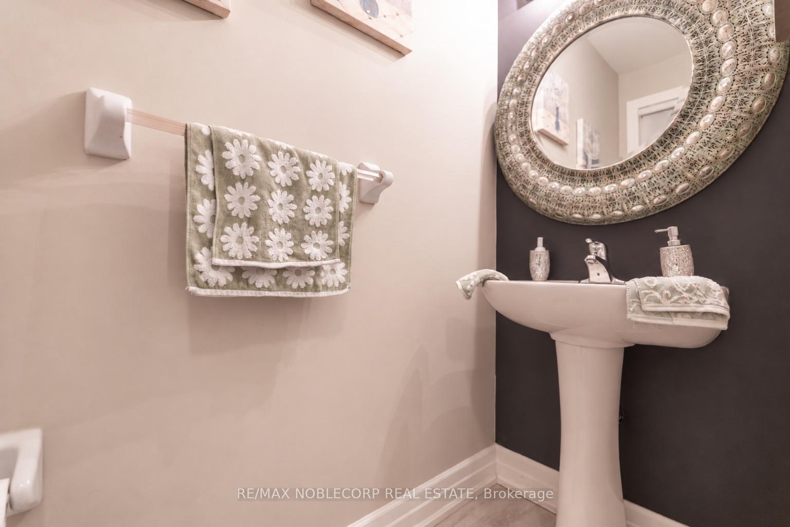 Photo 17 of 2189 Galloway Street, Innisfil, Alcona — HOMEH