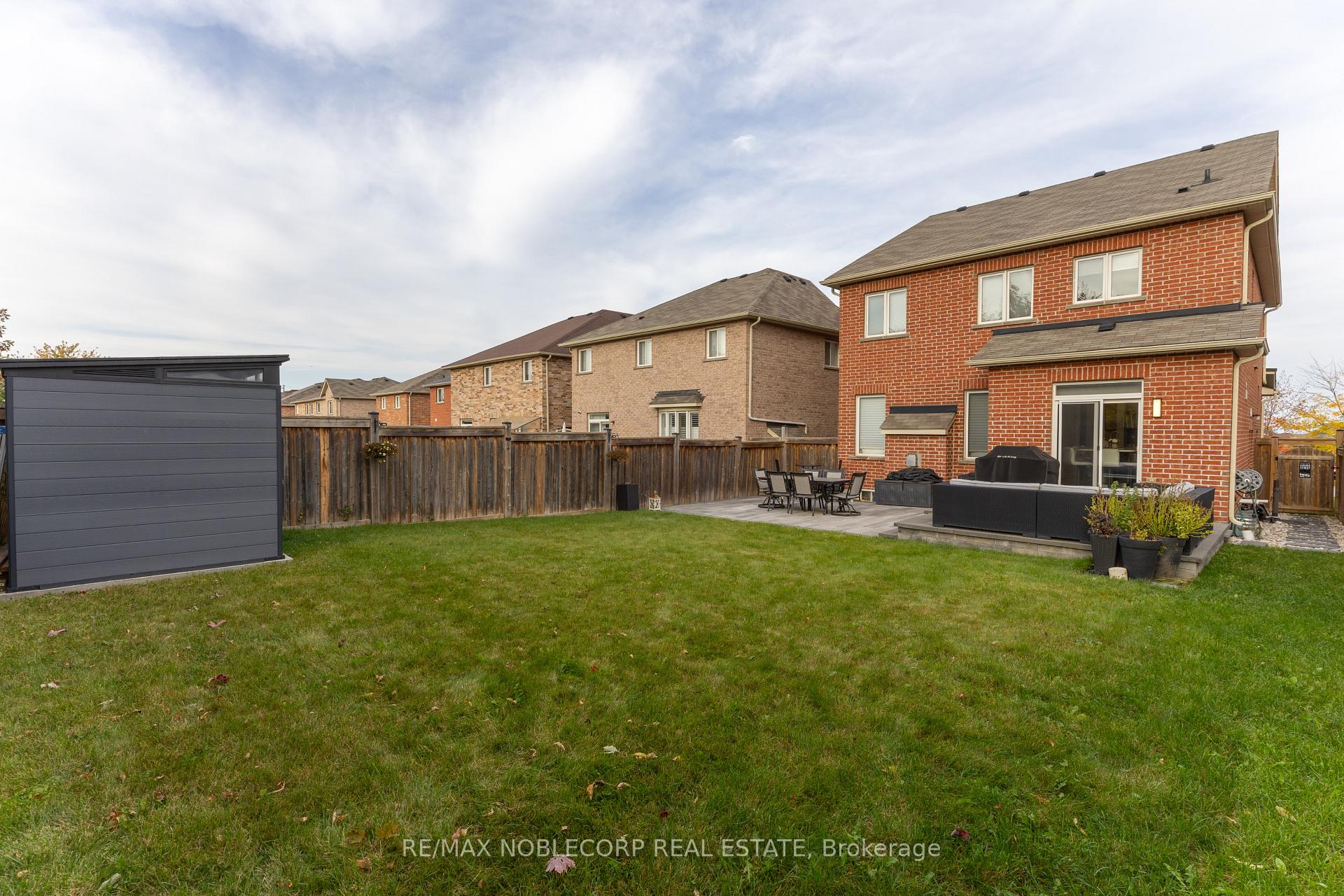 Photo 43 of 2189 Galloway Street, Innisfil, Alcona — HOMEH