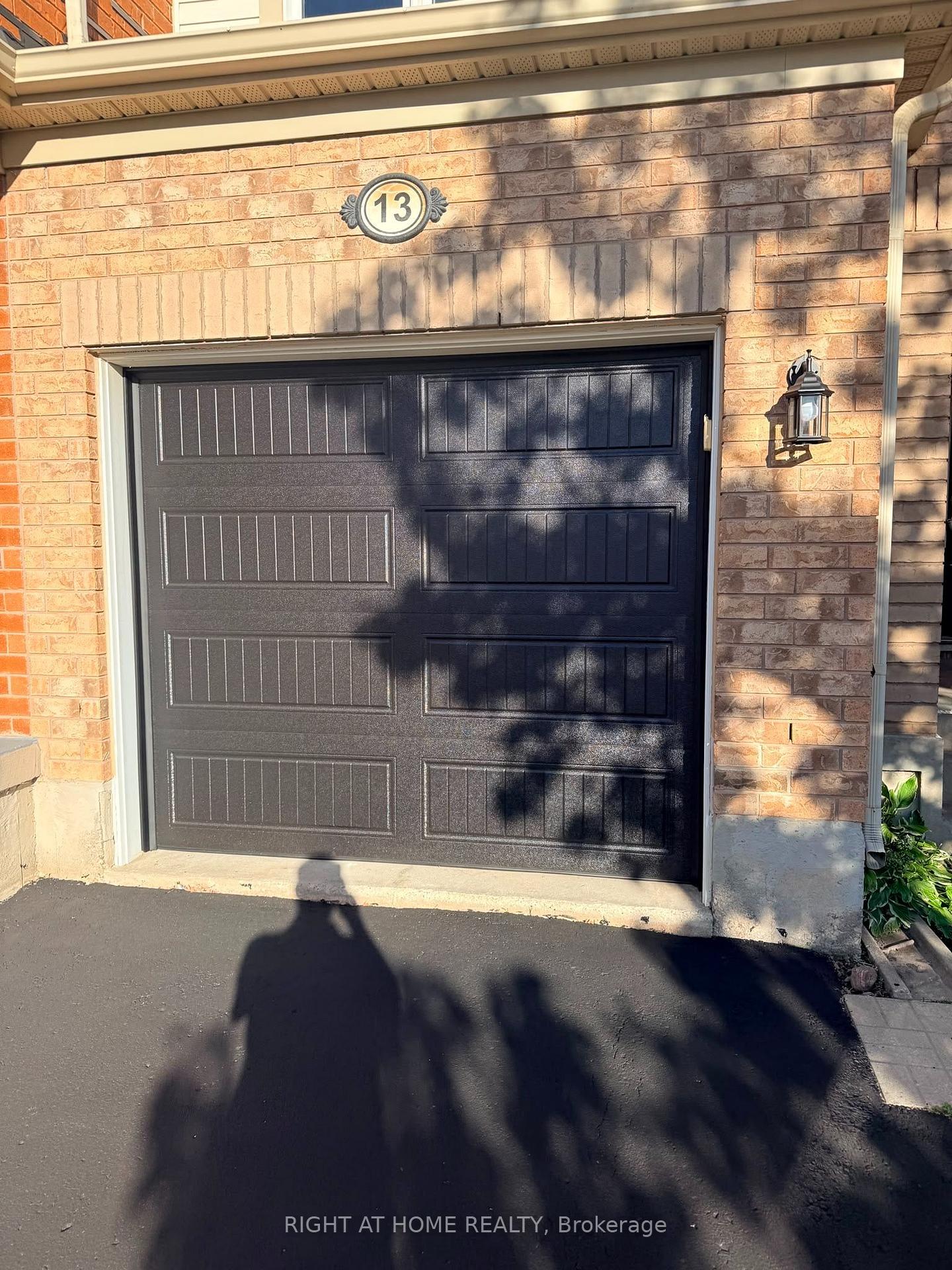 Photo 1 of 13 Lanternlight Lane, Brampton, Northwest Brampton — HOMEH