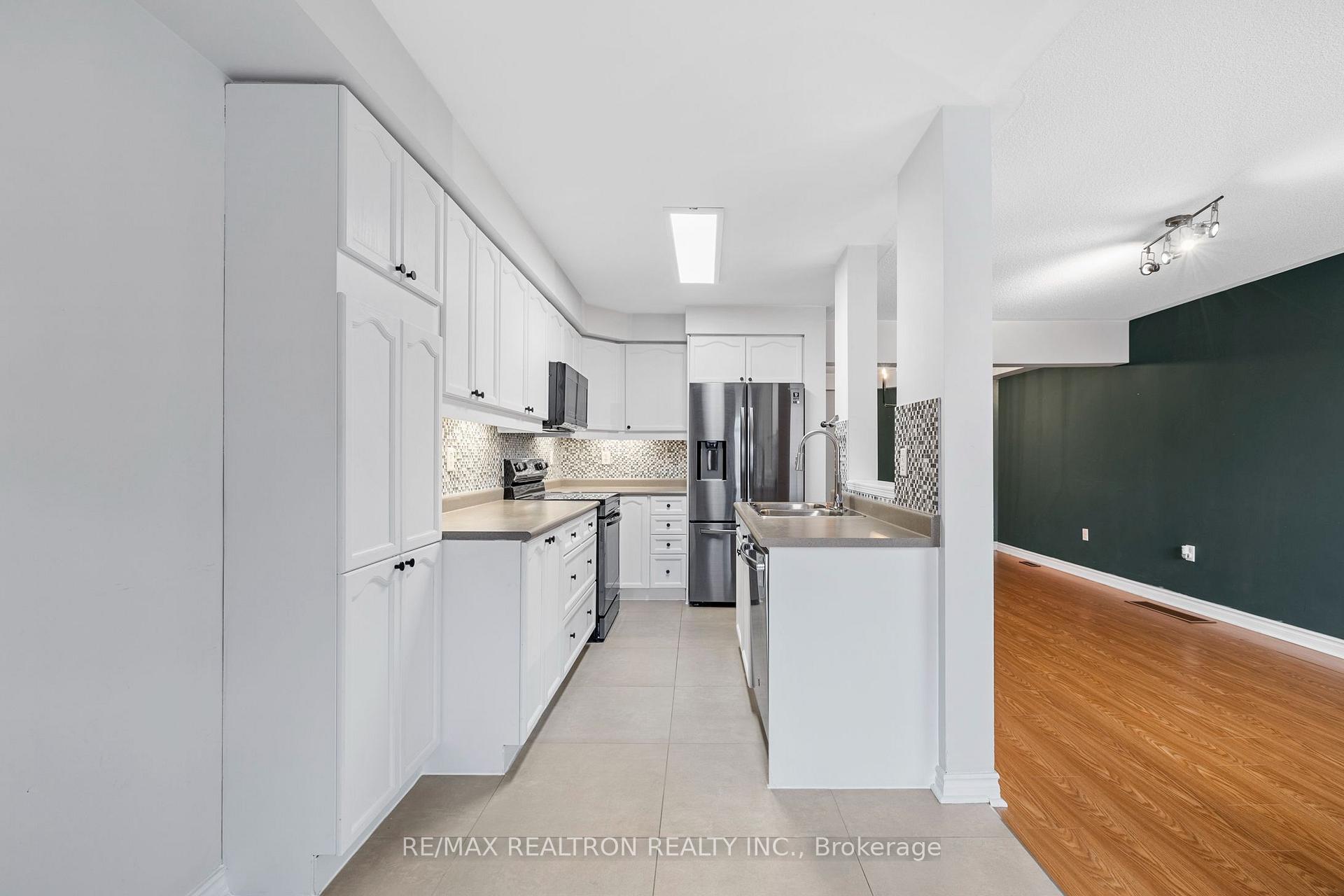 Photo 7 of 55 Atlantis Drive, Whitby, Blue Grass Meadows — HOMEH
