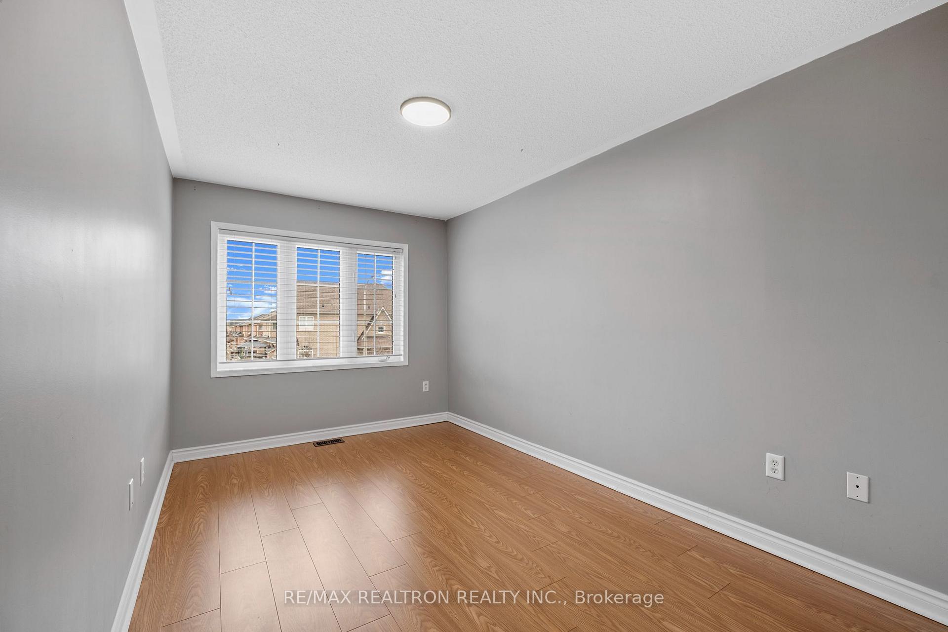 Photo 18 of 55 Atlantis Drive, Whitby, Blue Grass Meadows — HOMEH
