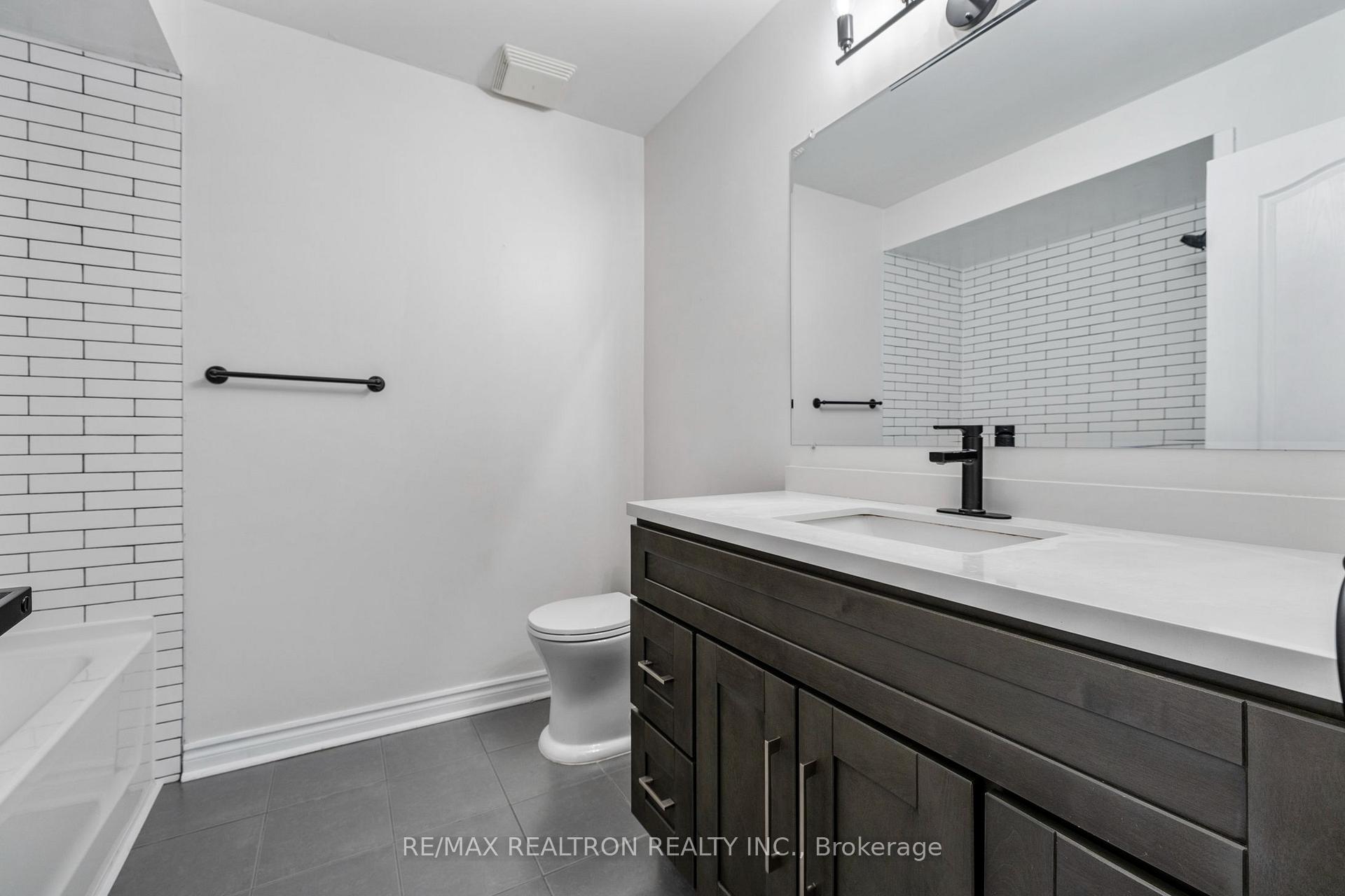 Photo 19 of 55 Atlantis Drive, Whitby, Blue Grass Meadows — HOMEH