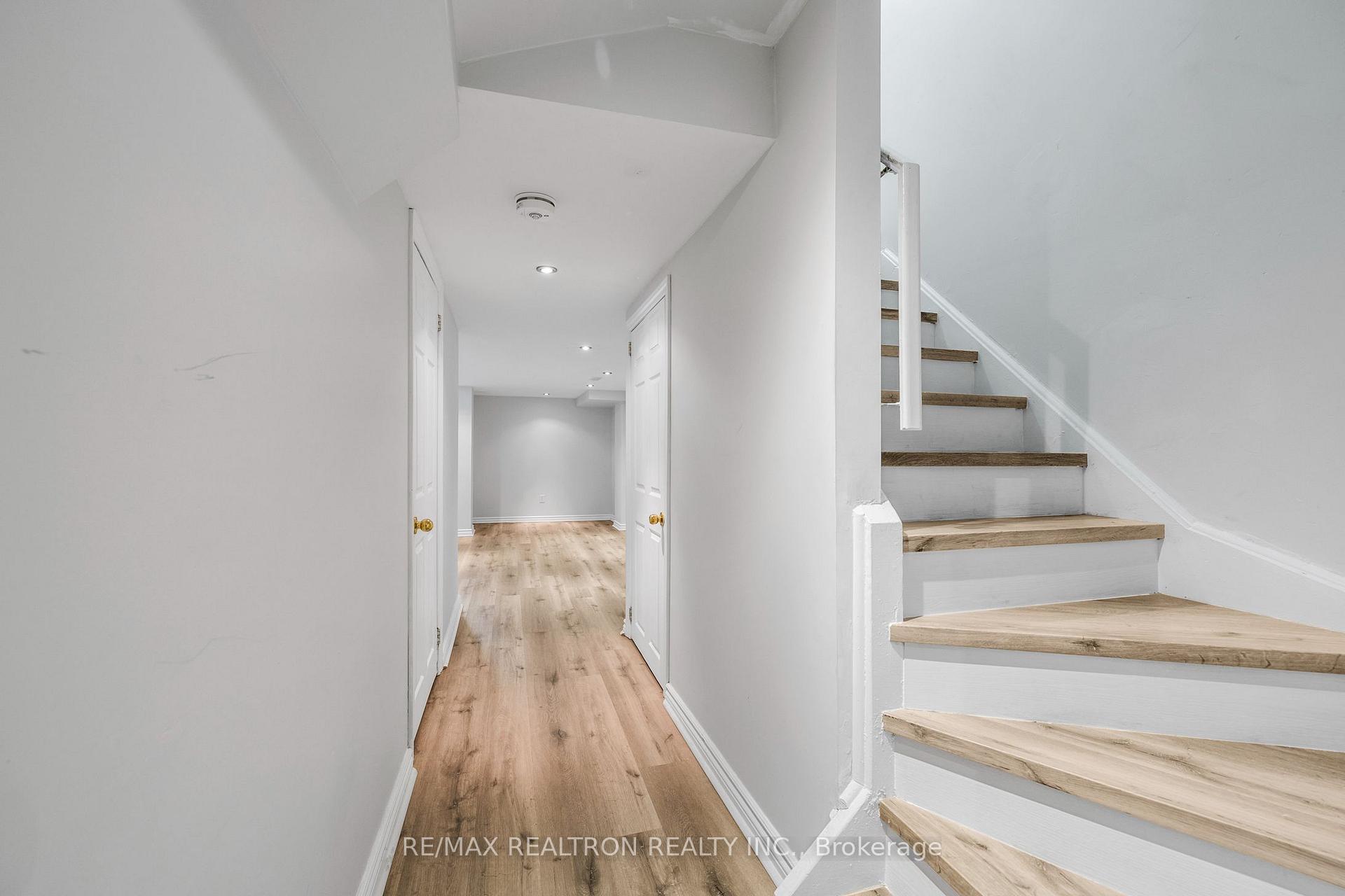 Photo 21 of 55 Atlantis Drive, Whitby, Blue Grass Meadows — HOMEH