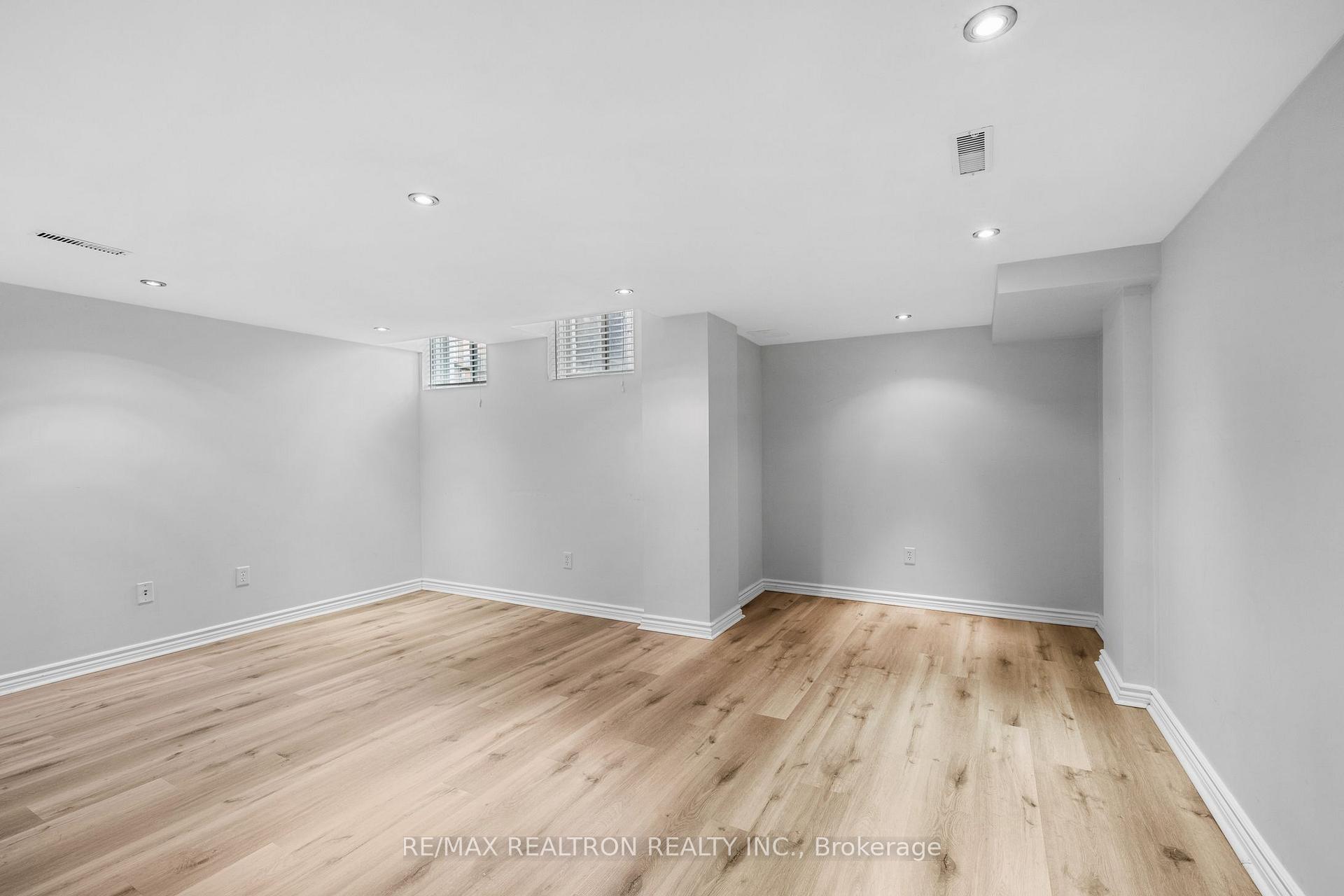 Photo 22 of 55 Atlantis Drive, Whitby, Blue Grass Meadows — HOMEH