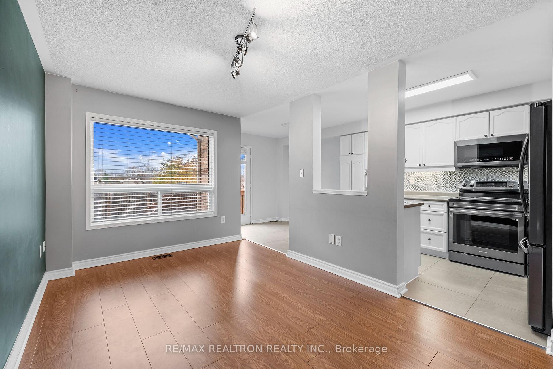 Photo 37 of 55 Atlantis Drive, Whitby, Blue Grass Meadows — HOMEH