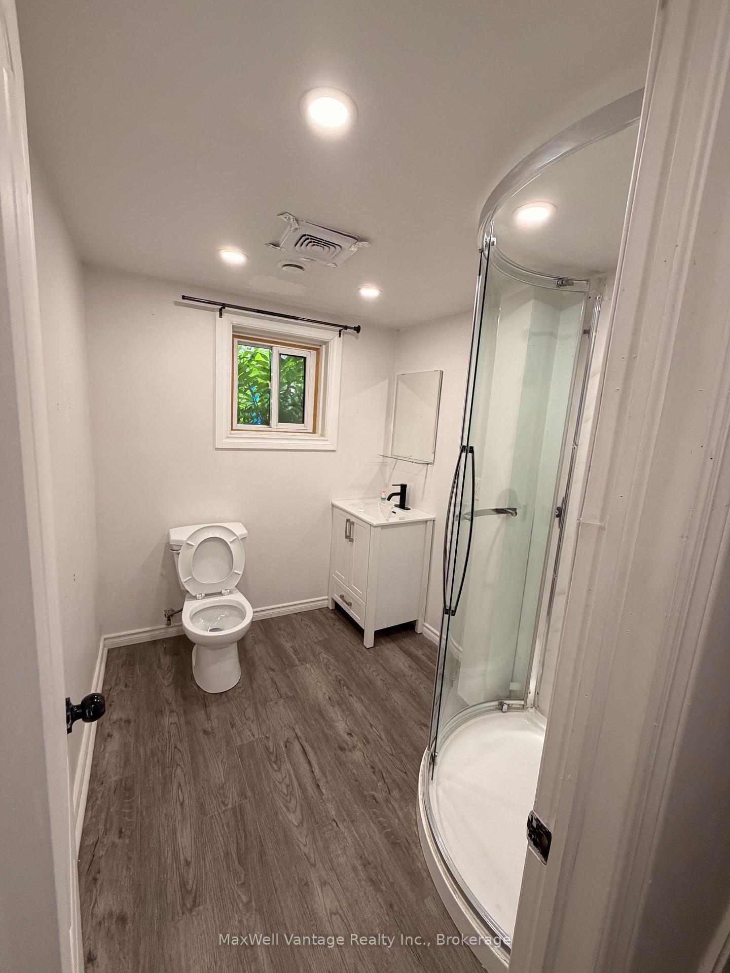 Photo 2 of 283 Vine Street, St. Catharines, Fairview — HOMEH