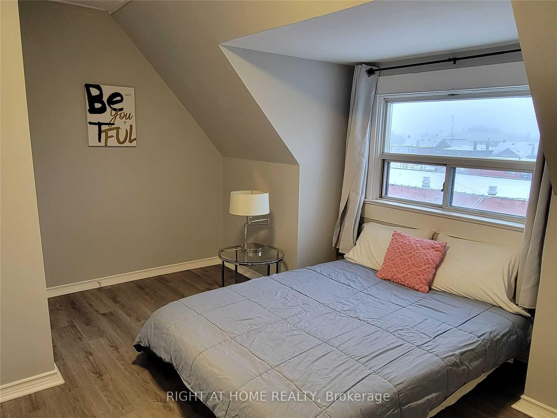 Photo 7 of Unit Unit A, 859 Gladstone Avenue, Toronto, Dovercourt-Wallace Emerson-Junction — HOMEH