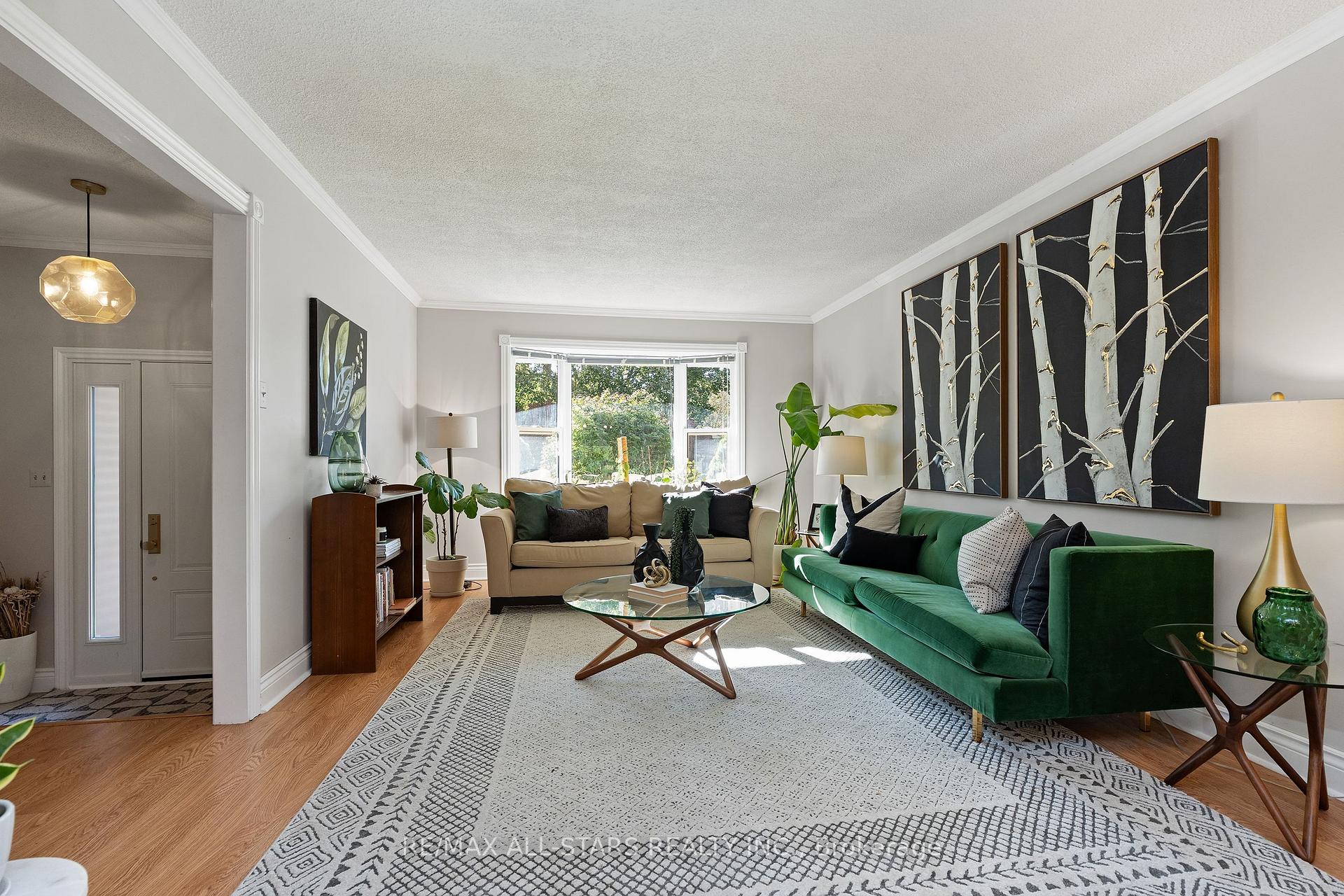 Photo 2 of 209 Malton Road, Newmarket, Bristol-London — HOMEH